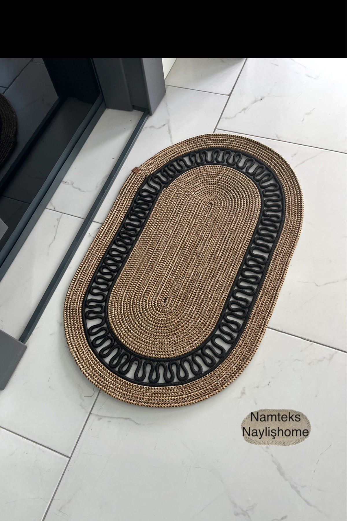 jut-hasir-siyah-gold-kapi-onu-banyo-mu-88b838.jpg