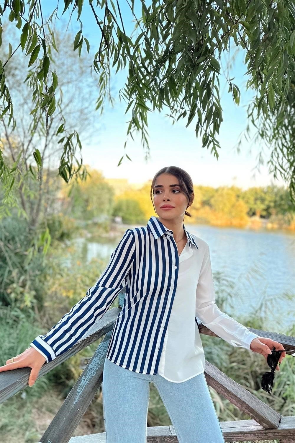 Kadın Lacivert İki Renkli Çizgili, Uzun Kol,Regular Kesim Gömlek