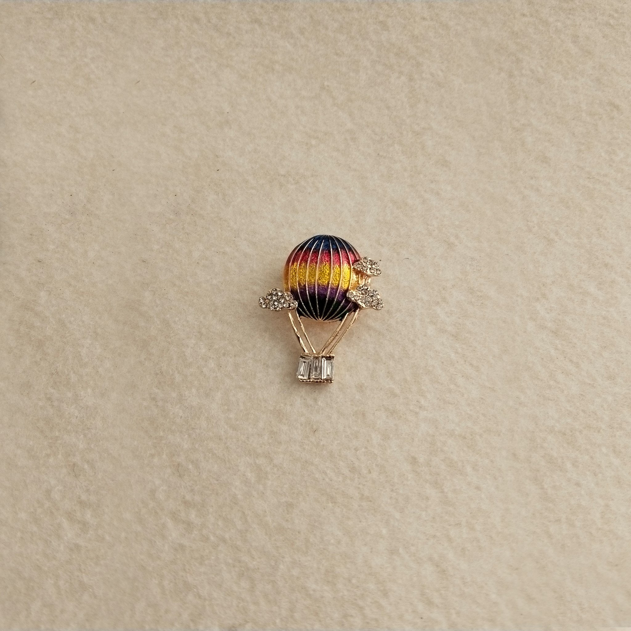 Uçan Balon Broş