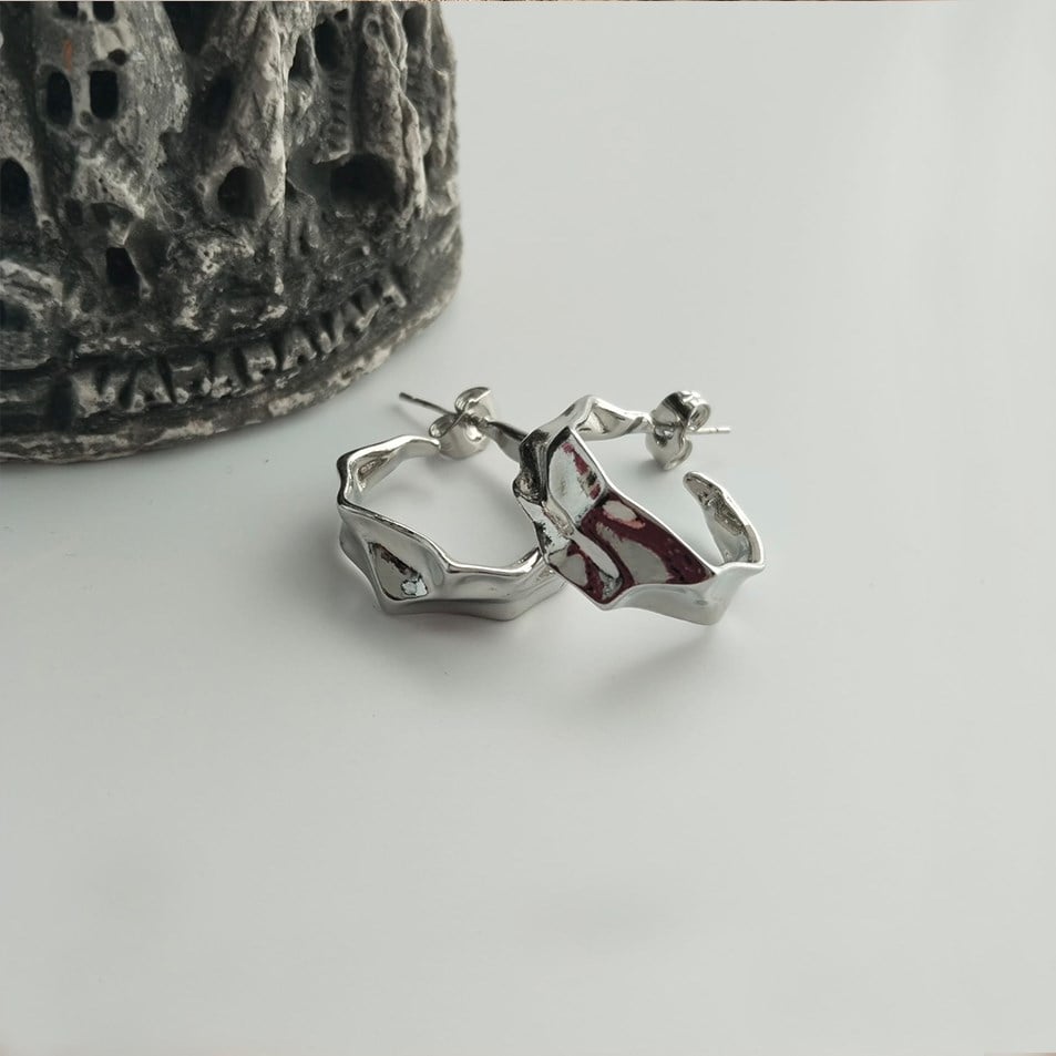 Wave Gümüş Renk Halka Küpe