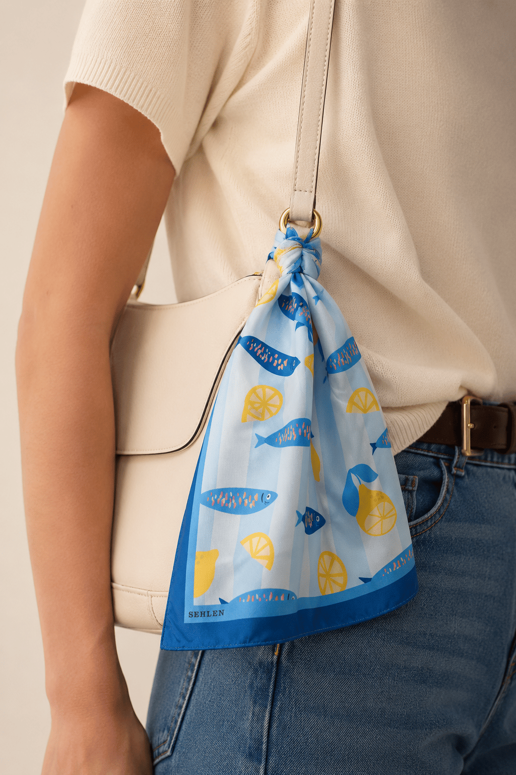 Kadın Balık ve Limon Desenli Saten Fular Bandana 56x56 cm - Koyu Kot