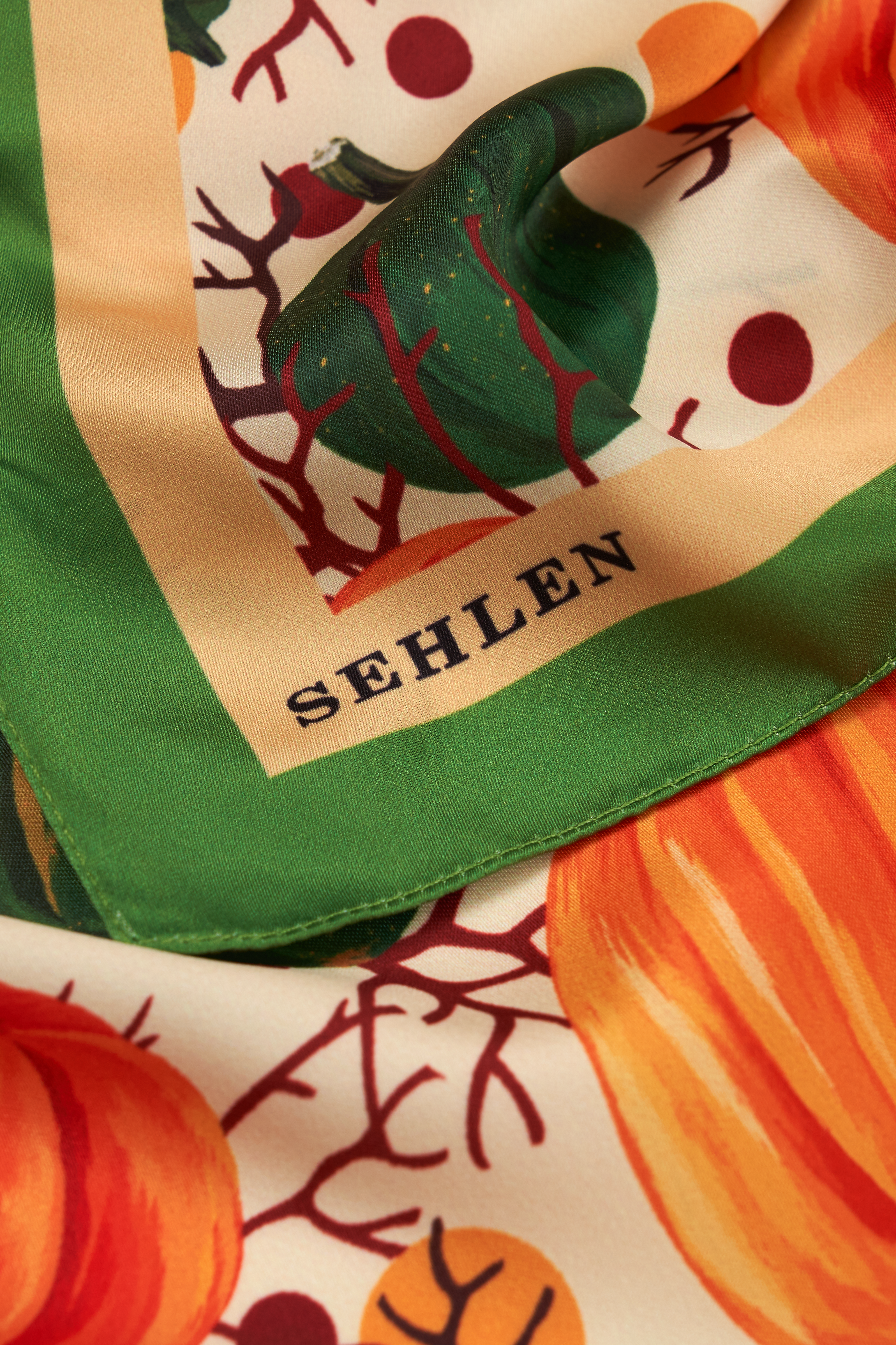 Kadın Balkabağı Desenli Saten Fular Bandana 56x56 cm - Yeşil
