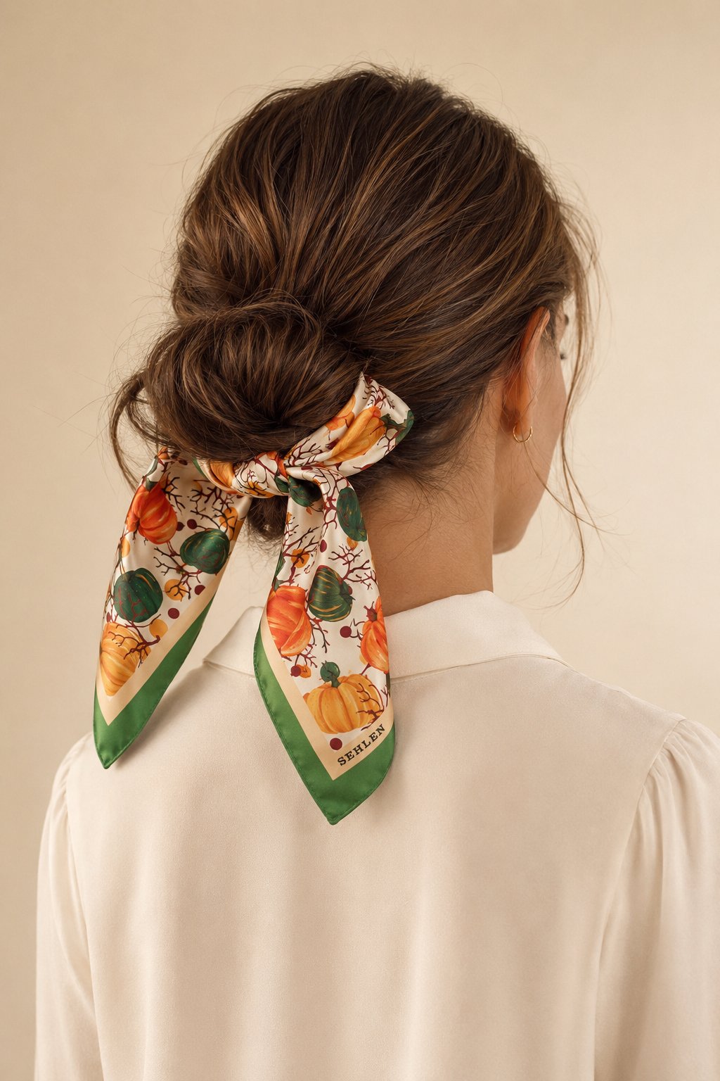 Kadın Balkabağı Desenli Saten Fular Bandana 56x56 cm - Yeşil