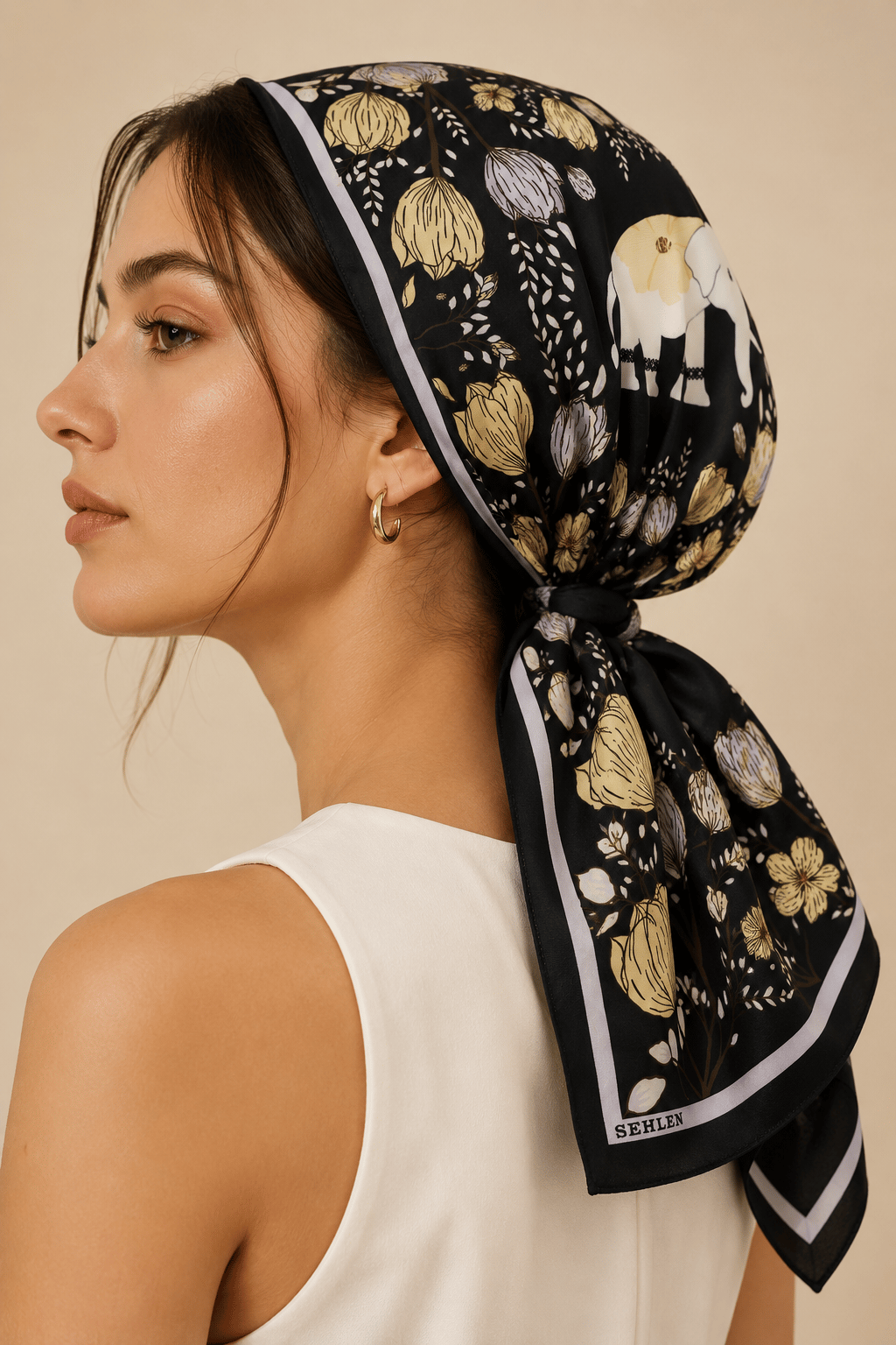 Kadın Botanik Fil Desenli Saten Fular Bandana 56x56 cm - Siyah Lila Sarı