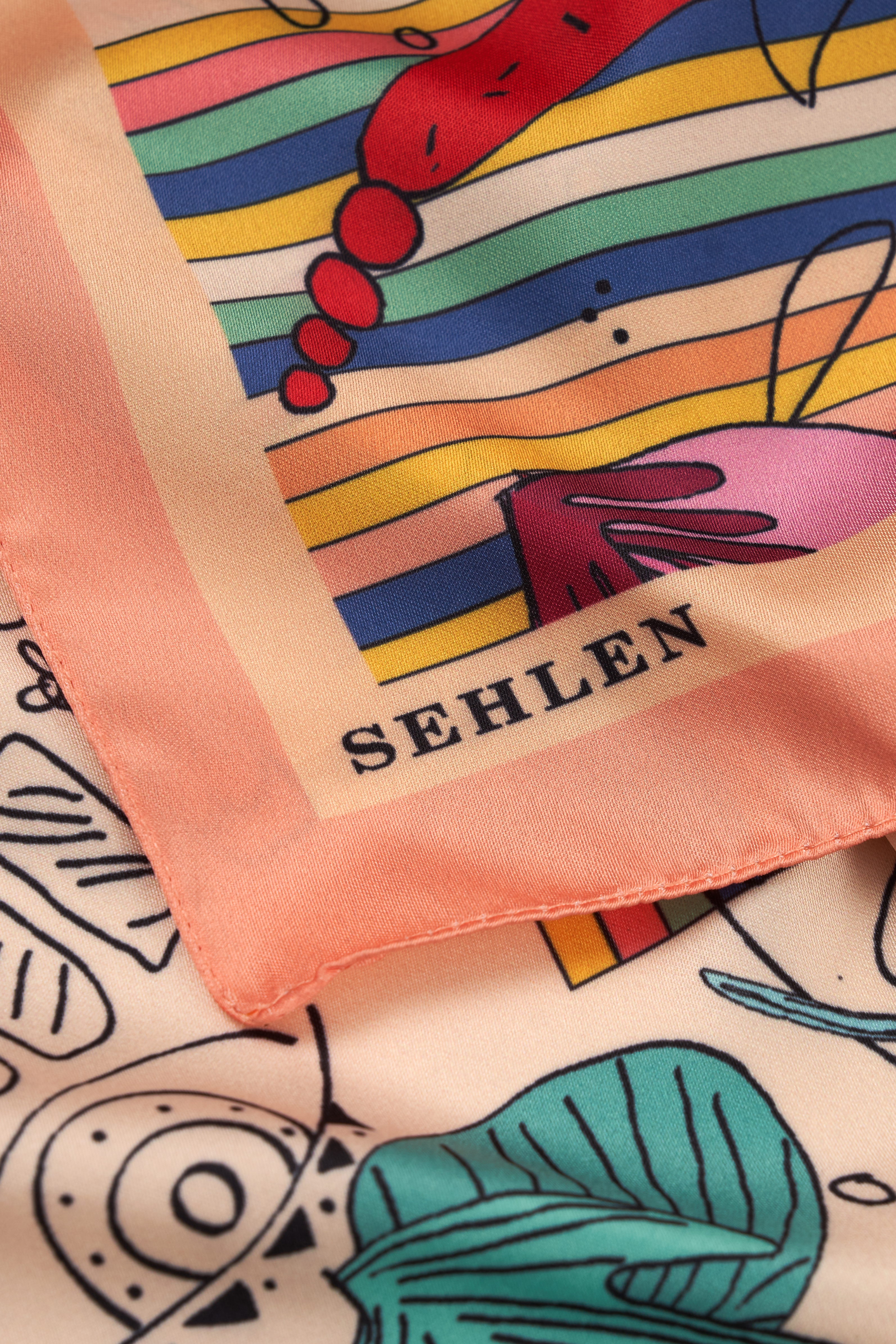 Kadın Geometrik Tropikal Yaprak Desenli Saten Fular Bandana 56x56 cm - Soğan Kabuğu