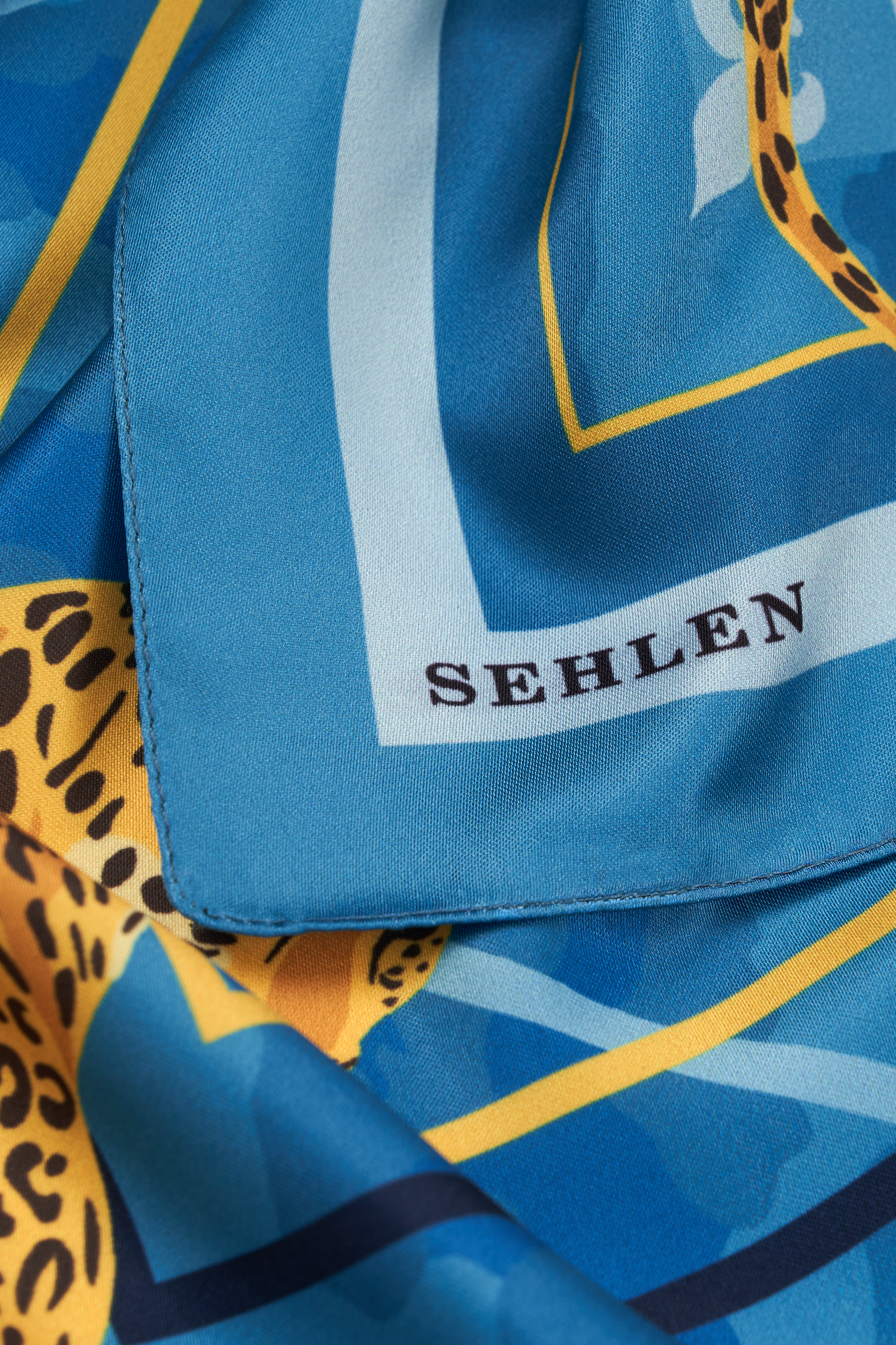 Kadın Leopar Madalyon Desenli Saten Fular Bandana 56x56 cm - Koyu Mint