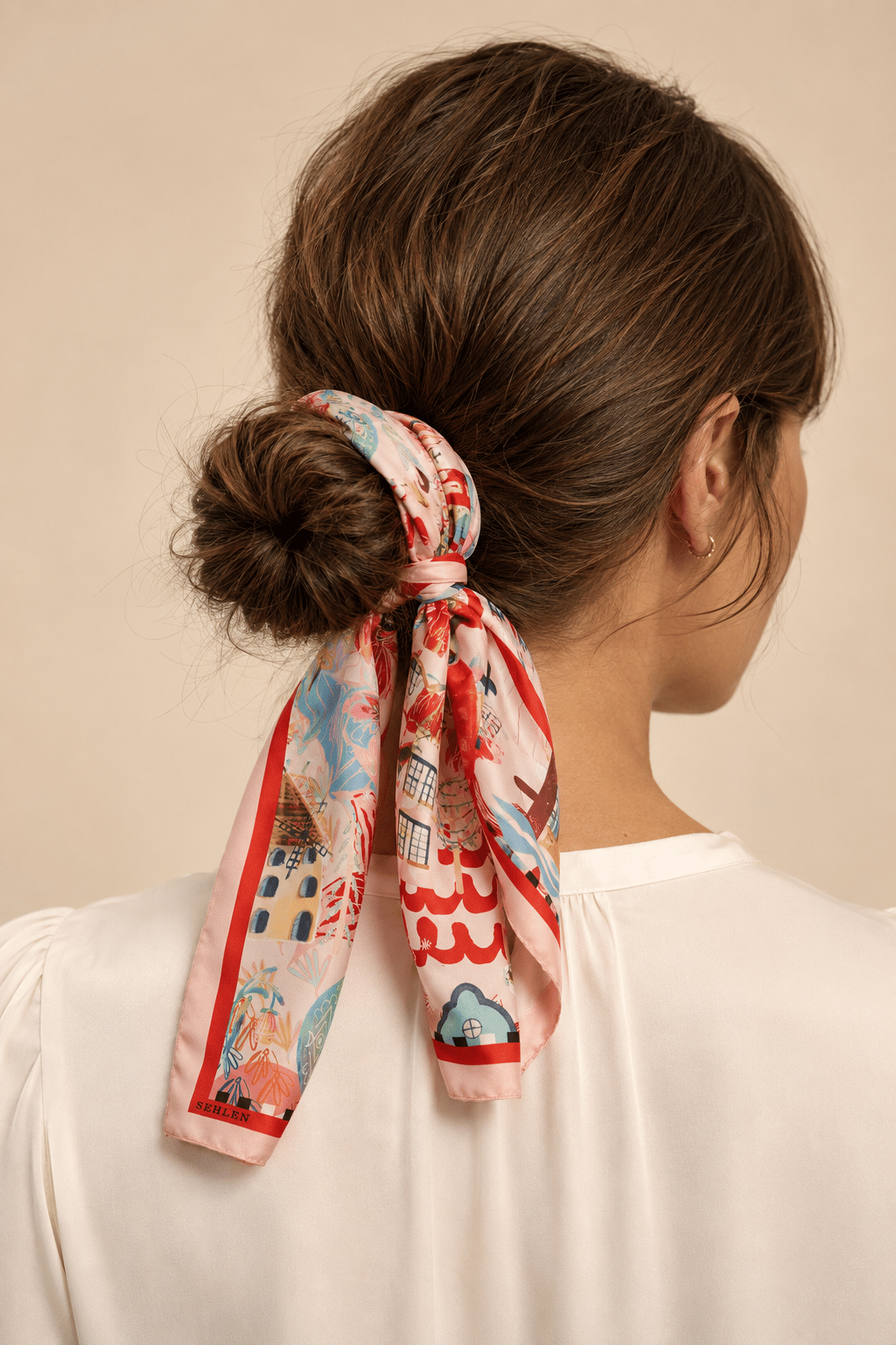 Kadın Şehir Kolajı Desenli Saten Fular Bandana 56x56 cm - Somon
