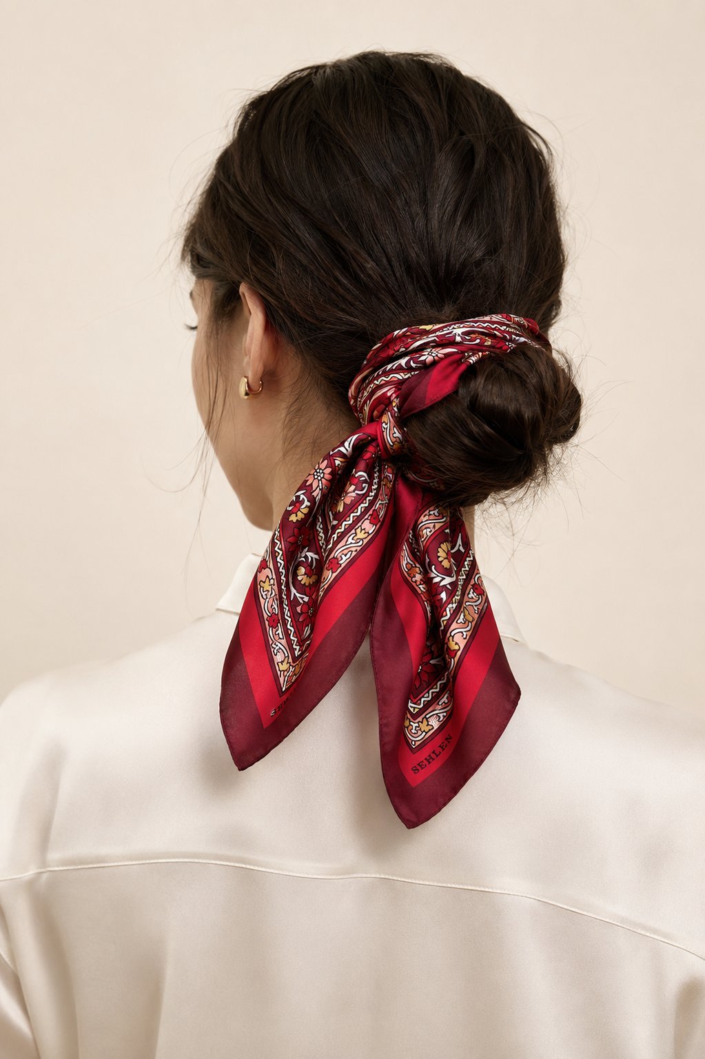 Kadın Vintage Madalyon Desenli Saten Fular Bandana 56x56 cm - Koyu Vişne