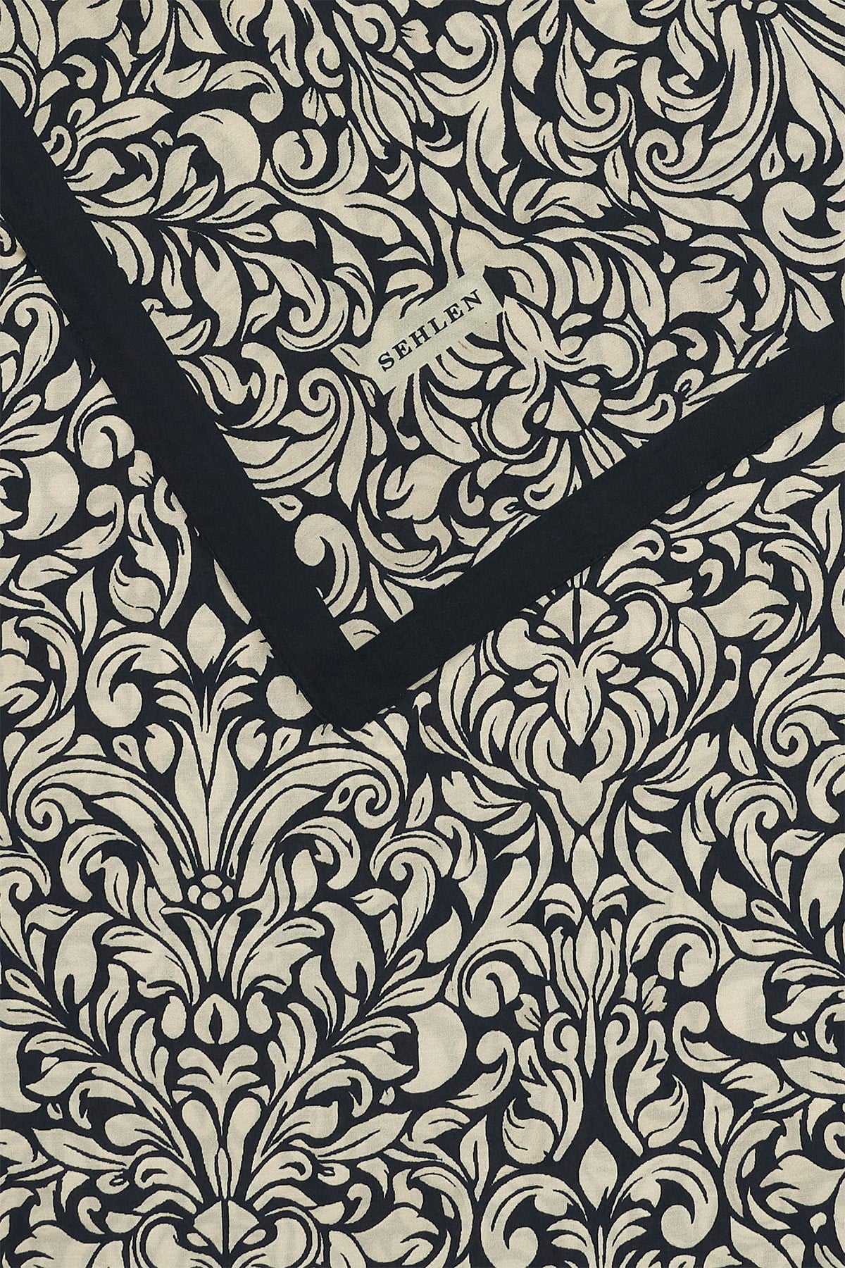 Perla Barok Damask Desenli Şal - Siyah Bej