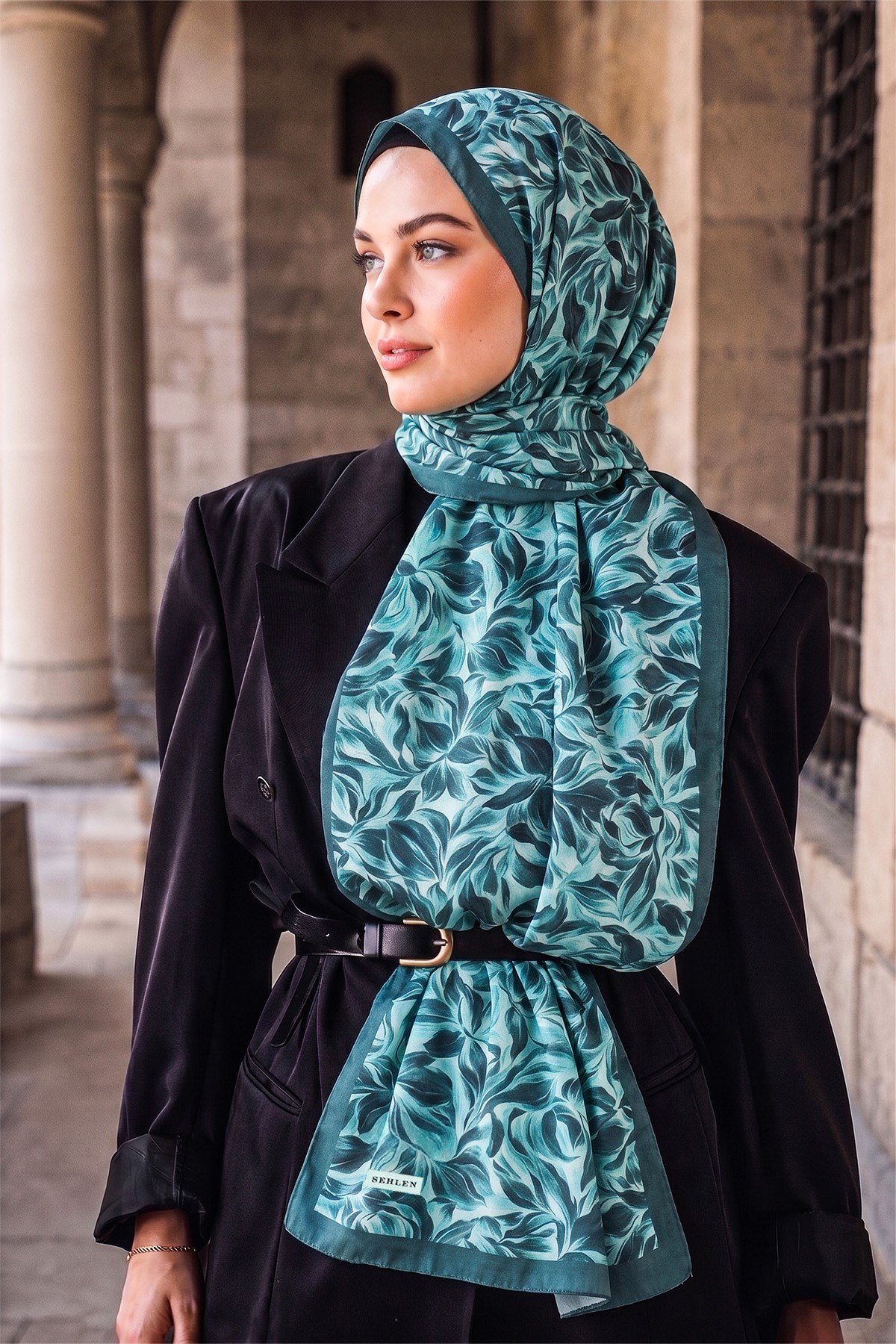Perla Botanik Yaprak Desenli Şal - Koyu Mint Yeşil