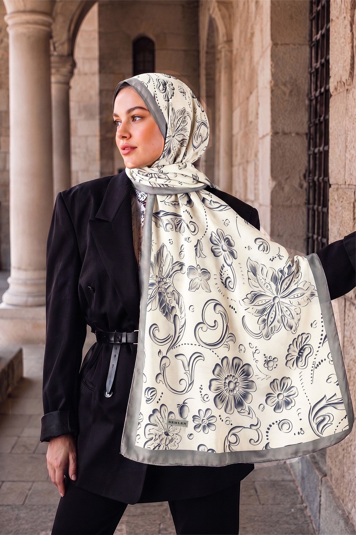 Perla Çini Floral Desenli Şal - Kirli Taş