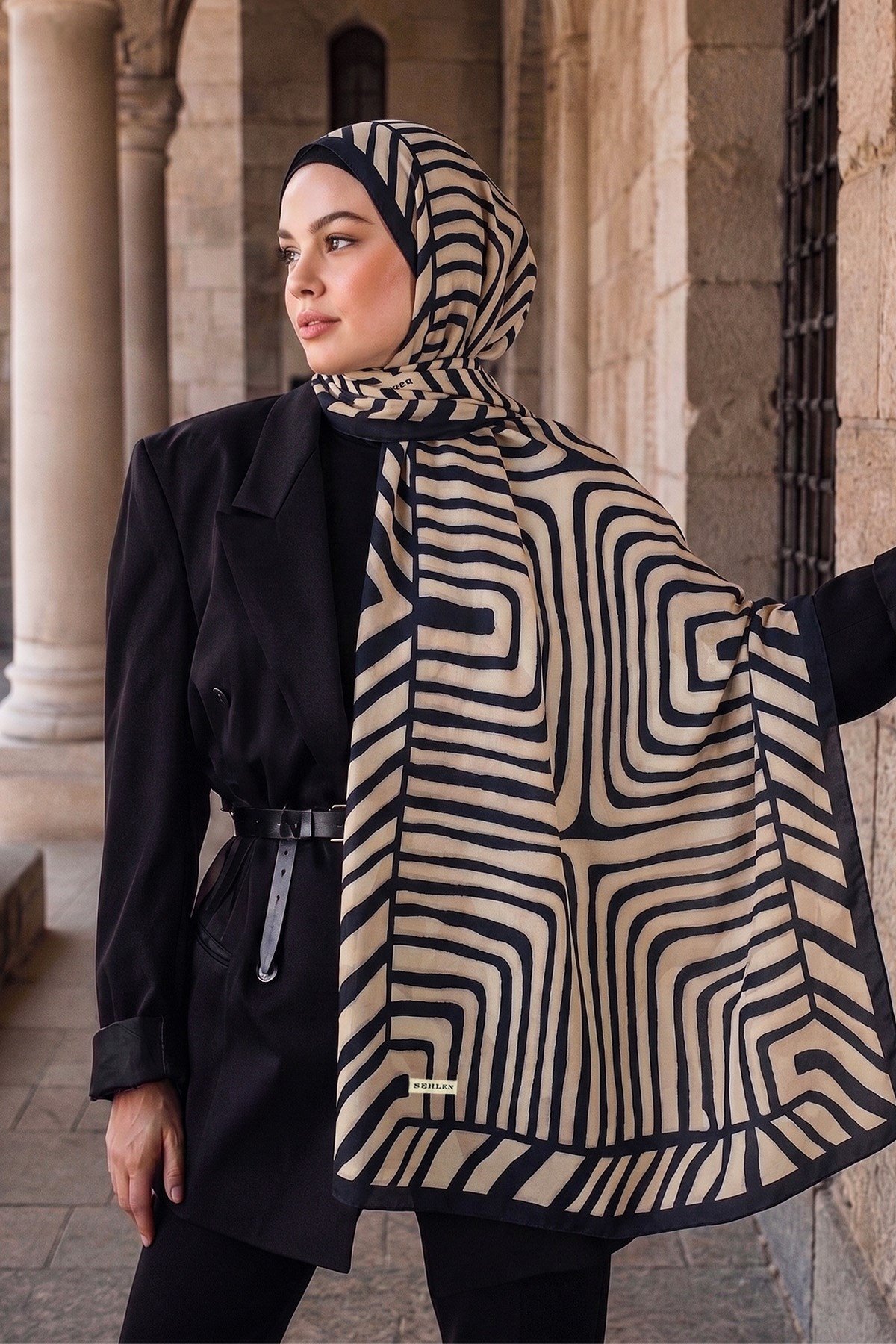Perla Geometrik Labirent Desenli Şal - Laci Bej