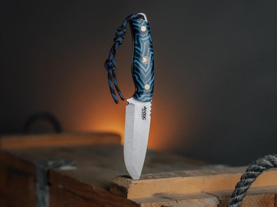 Aurora Scandi - Mavi Micarta Kabza