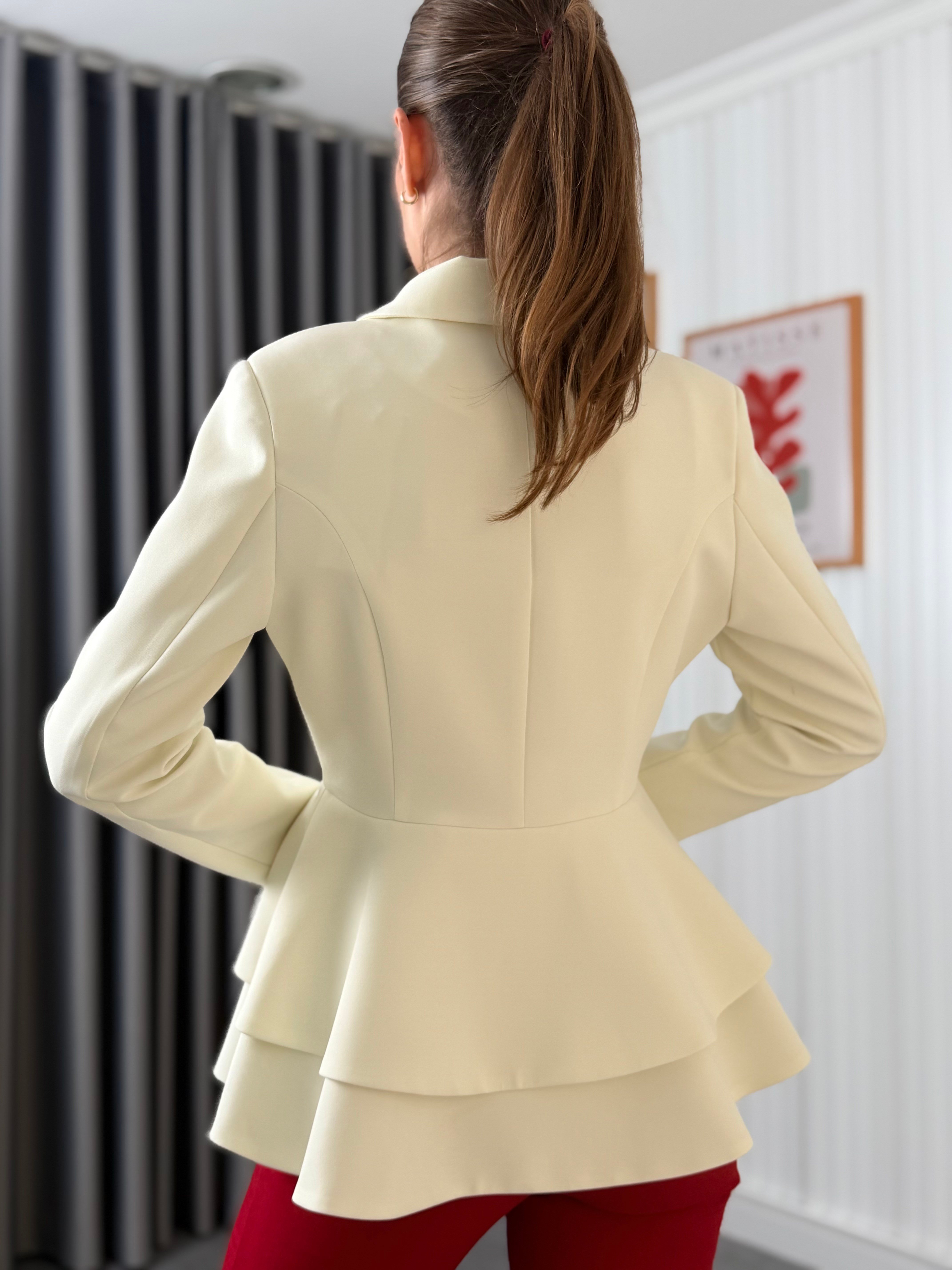 Volanlı Blazer Ceket-Tereyağ