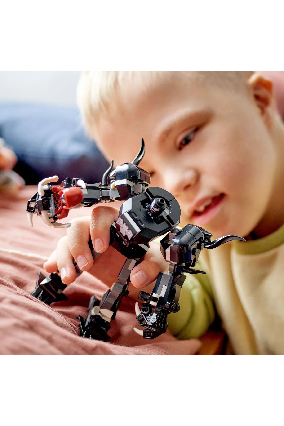 ® ǀ Marvel Venom Robot Zırhı Miles Morales’e Karşı 76276 - 6+ Yaratıcı Oyuncak Yapım Seti (134P)