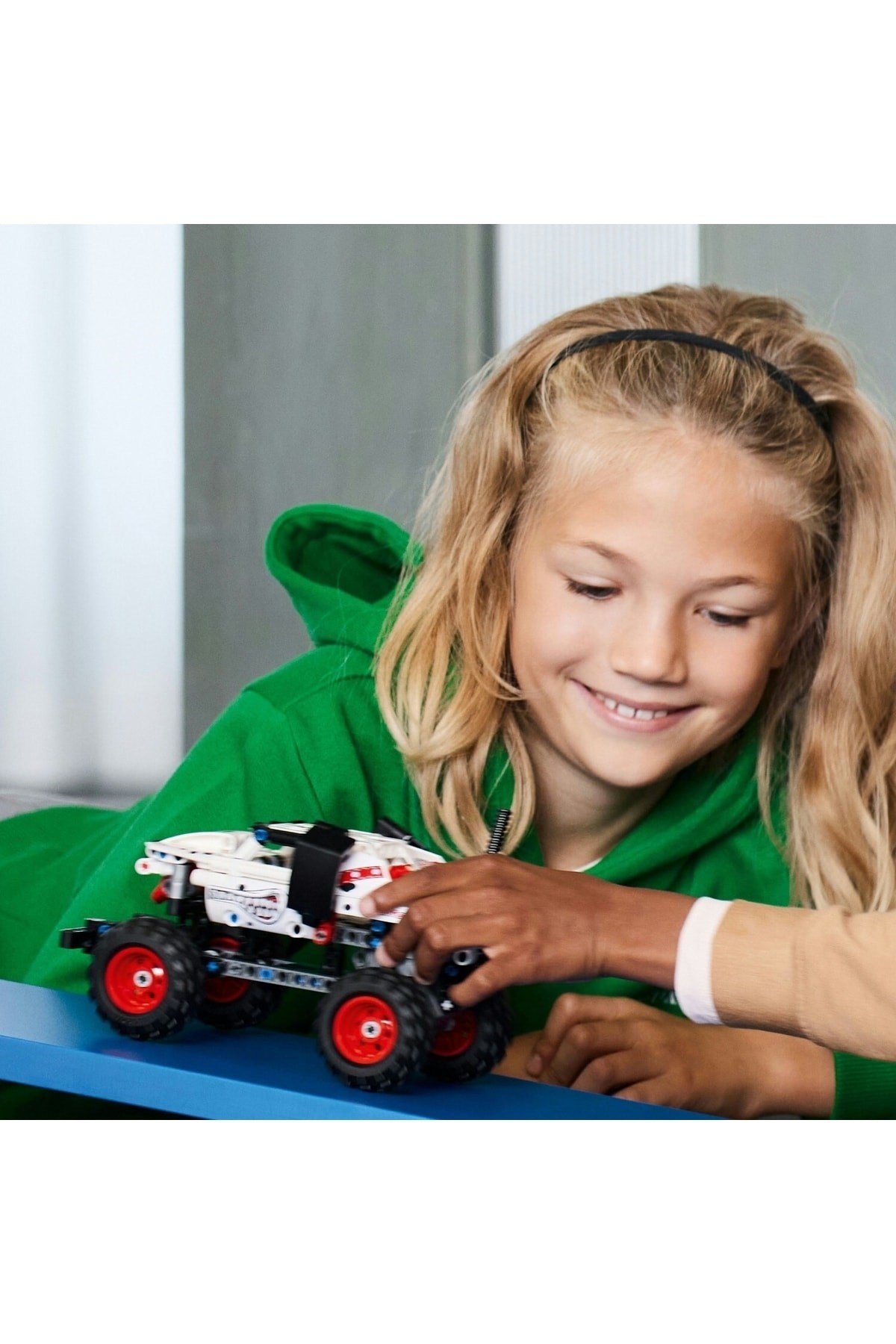 ® Technic Monster Jam™ Monster Mutt™ Dalmaçyalı 42150