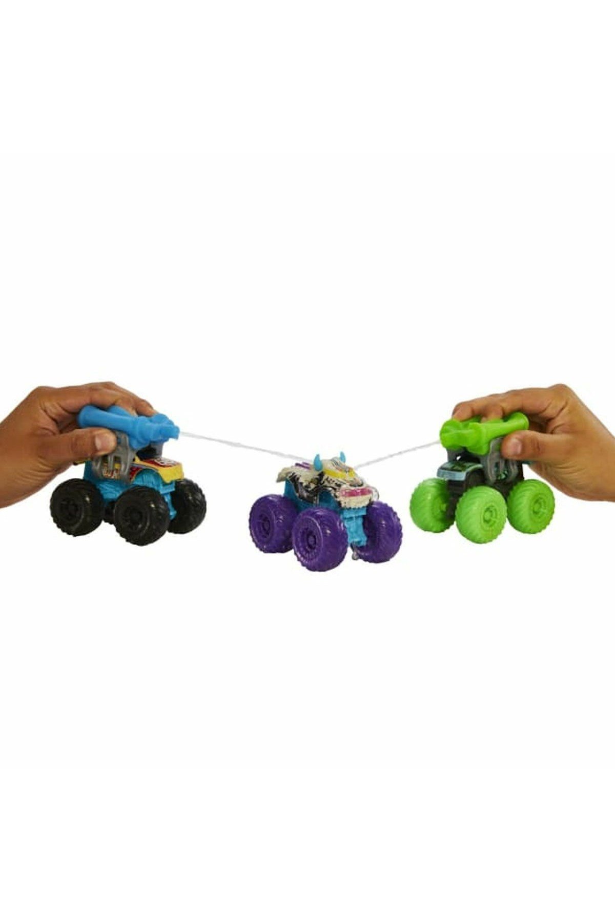 Monster Trucks Color Reveal Sürpriz Renk Değiştiren Araçlar Hjf39