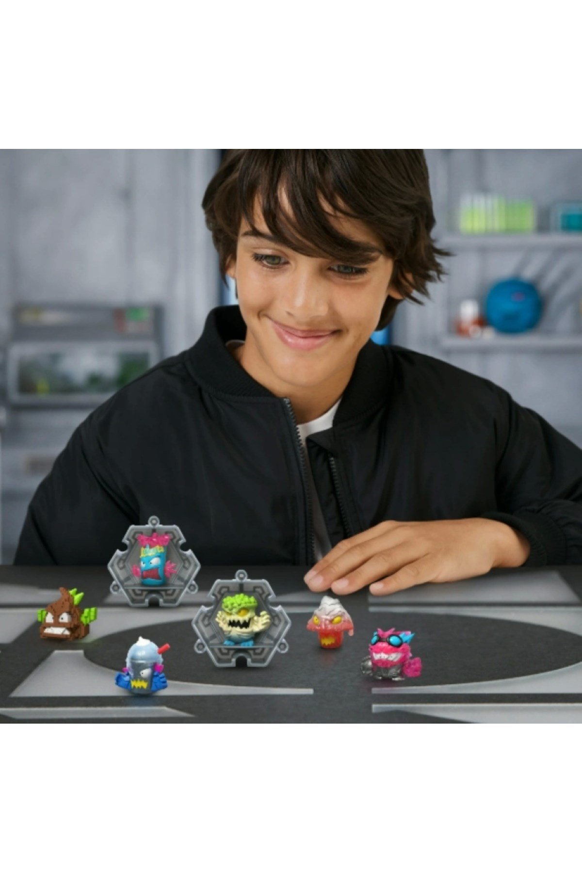 Mr Beast Lab Swarms 6 Mıcro Beasts Inside 5 Yaş Üstü Oyun Seti