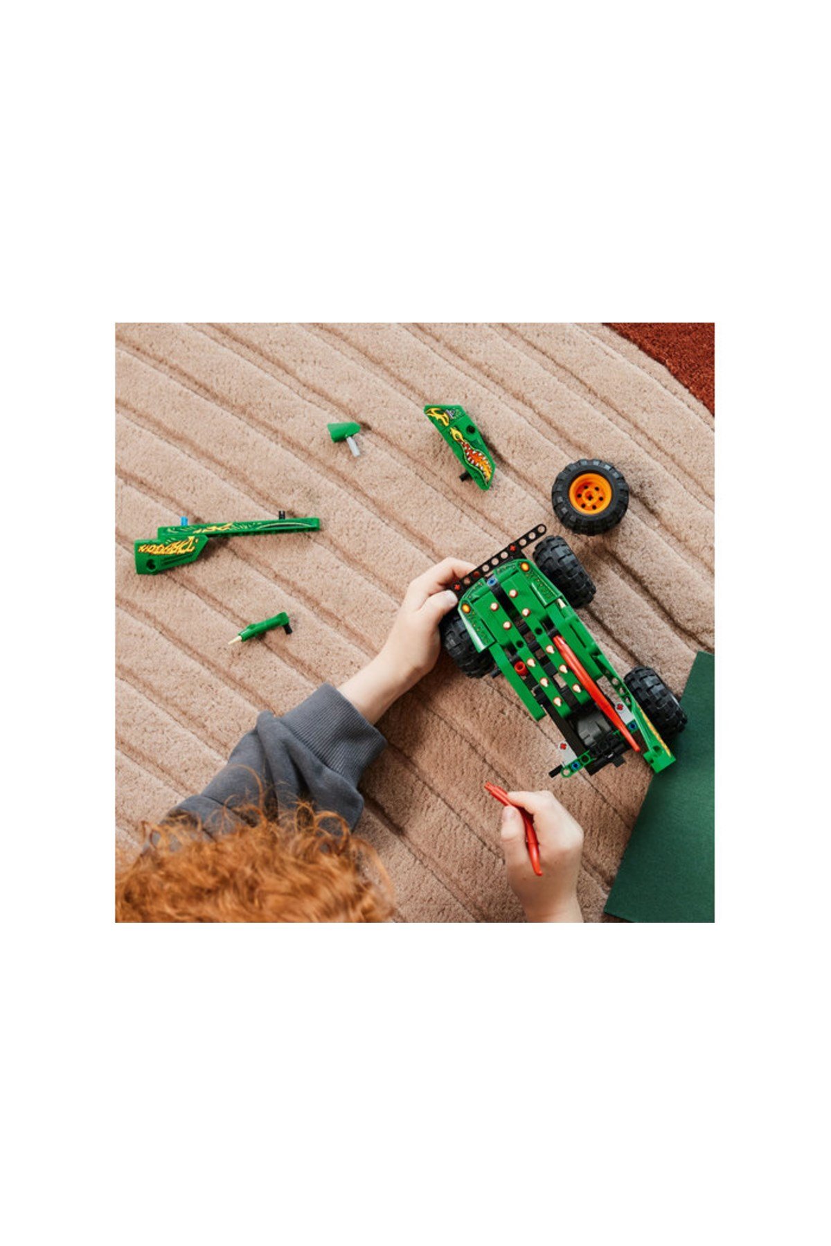 TECHNIC MONSTER JAM DRAGON