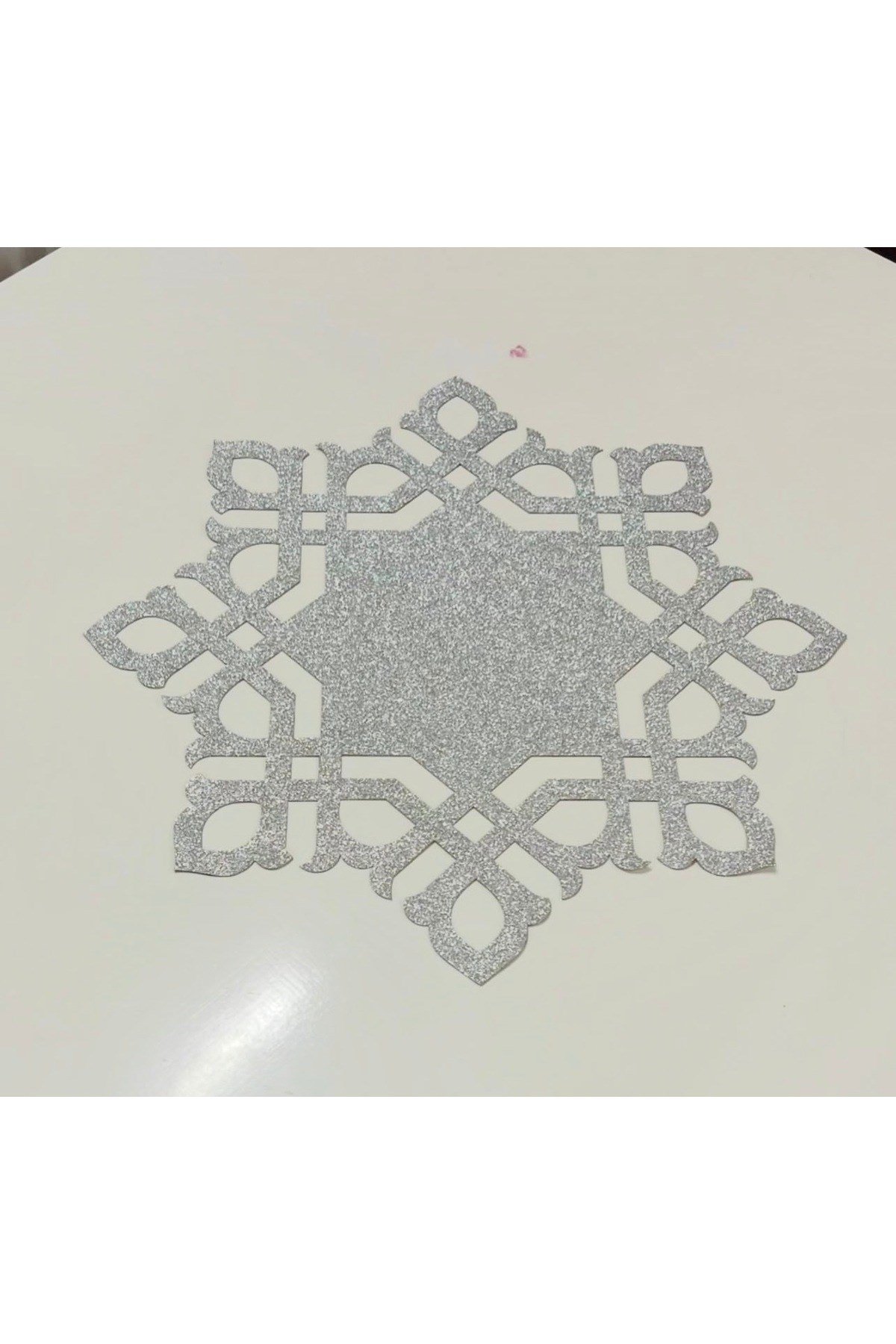 4 Lü Gümüş Simli Lazer Kesim Dekoratif Servis Altlığı & Vazo Altlığı 35x35