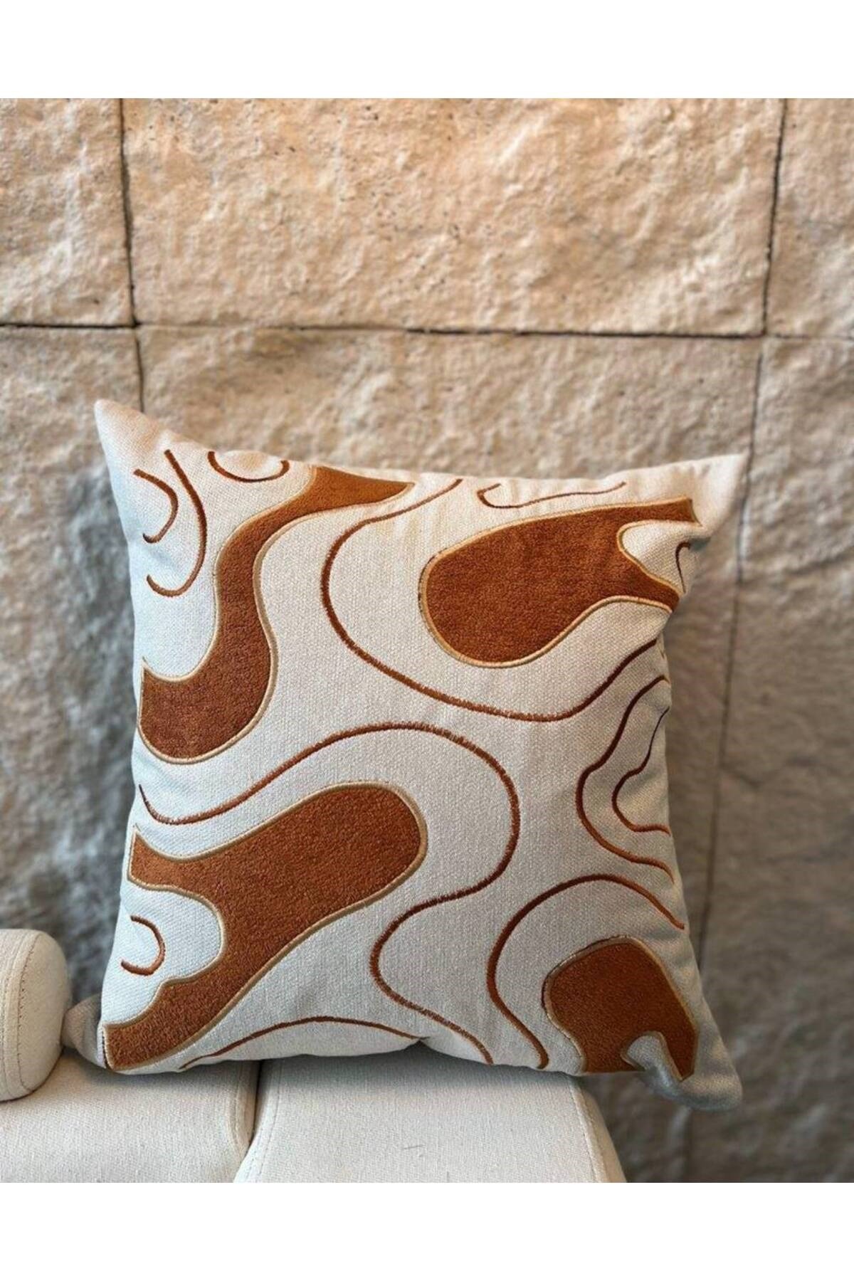 4Lü Özel Tasarım Nakışlı 2 Sade Taba Renk 2 Taba Çam Kozalığı Serisi Kırlent Kılıfı 45x45 cm – 2 Farklı Model
