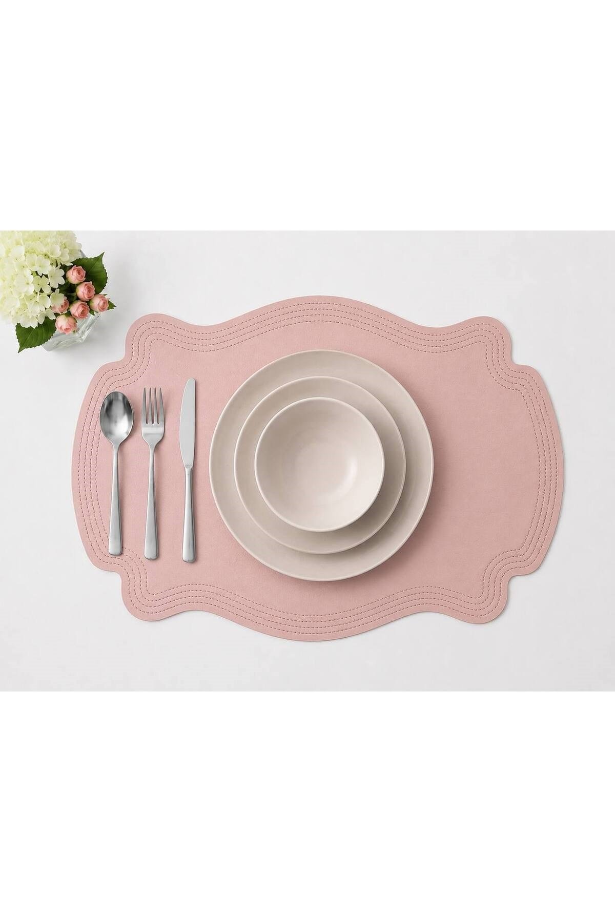6 Kişilik Deri Nakışlı Amerikan Servis 33 x 45 cm & 6 Adet Bardak Altlığı Hediyeli