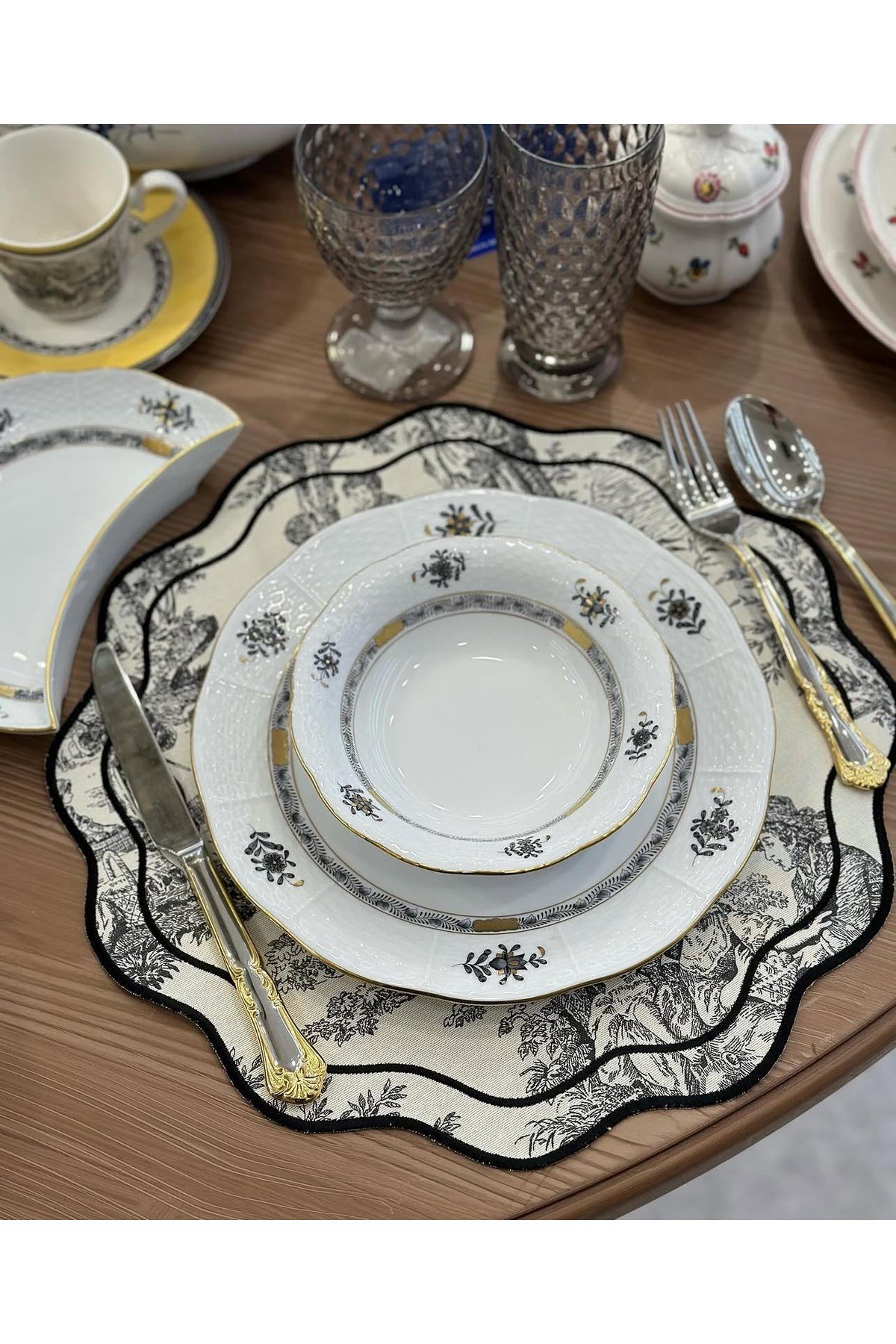 Fransız Köylü Deseni Amerikan Servis 6 Parça Set 34 x 34