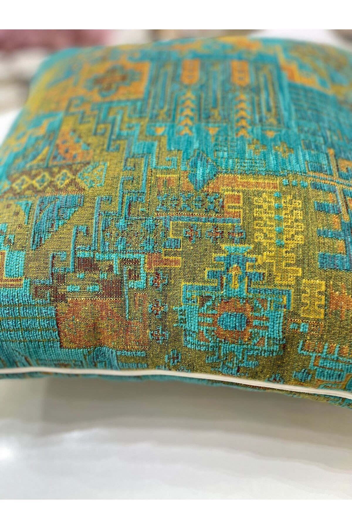 Kilim Desenli Dokuma Kumaş 43x43 Kırlent Kılıfı