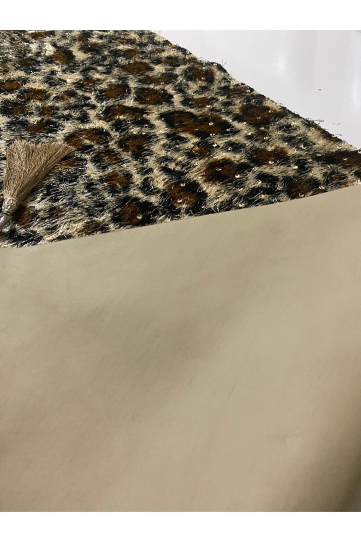 Leopar Desenli Pullu Runner