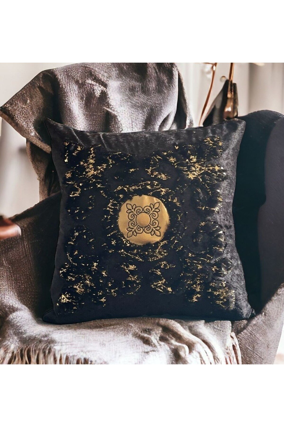 Lüx 2li Yaldız Peluşlu Nakışlı 43x43 Kırlent Kılıfı