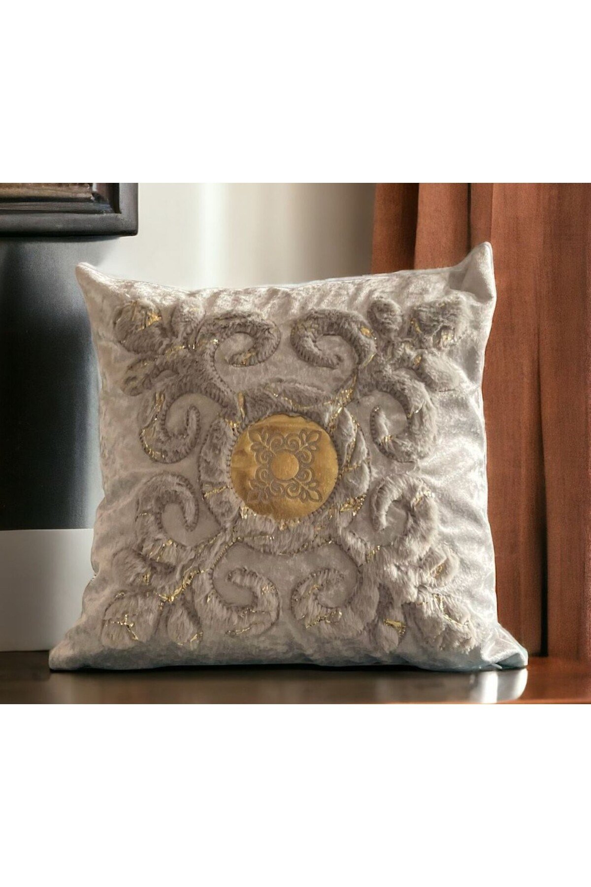 Lüx 2li Yaldız Peluşlu Nakışlı 43x43 Kırlent Kılıfı