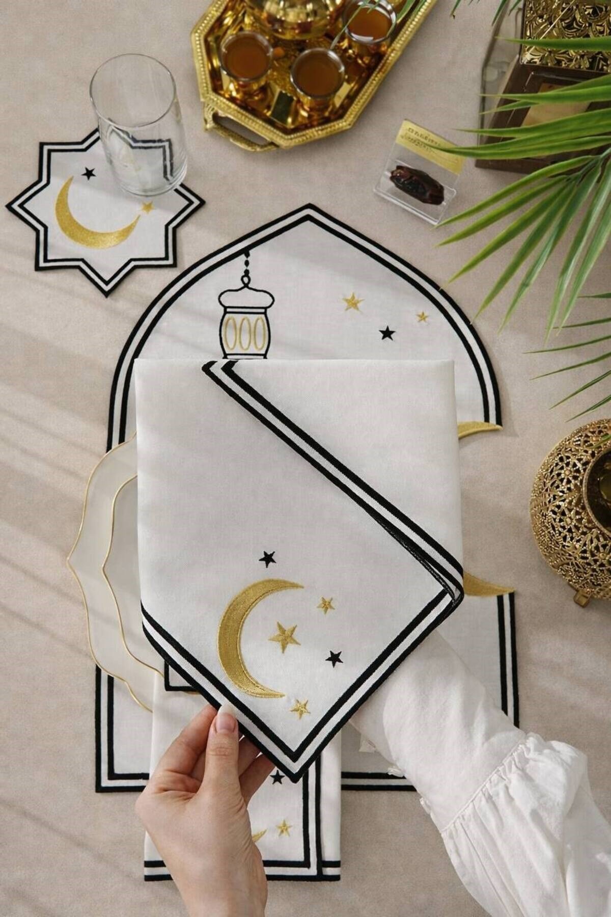 Ramazan Temalı Peçete Takımı 6 Kişilik 24 Parça Duck Kumaş Su itici (Siyah Gold)