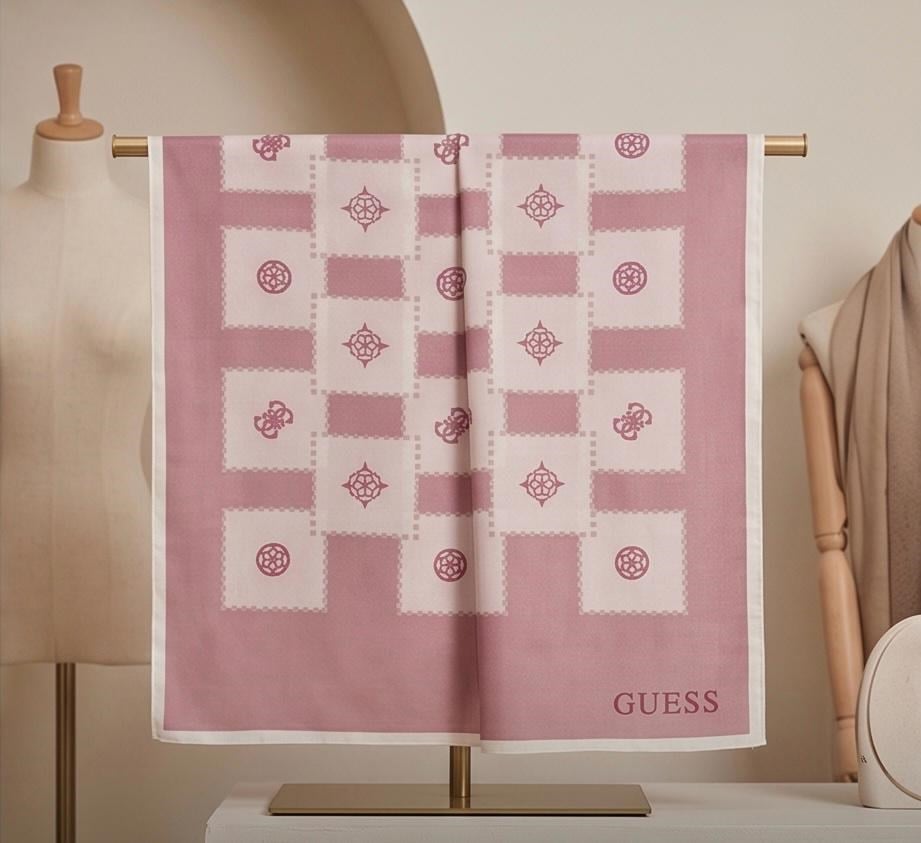 GUESS İPEK ŞAL 70*200