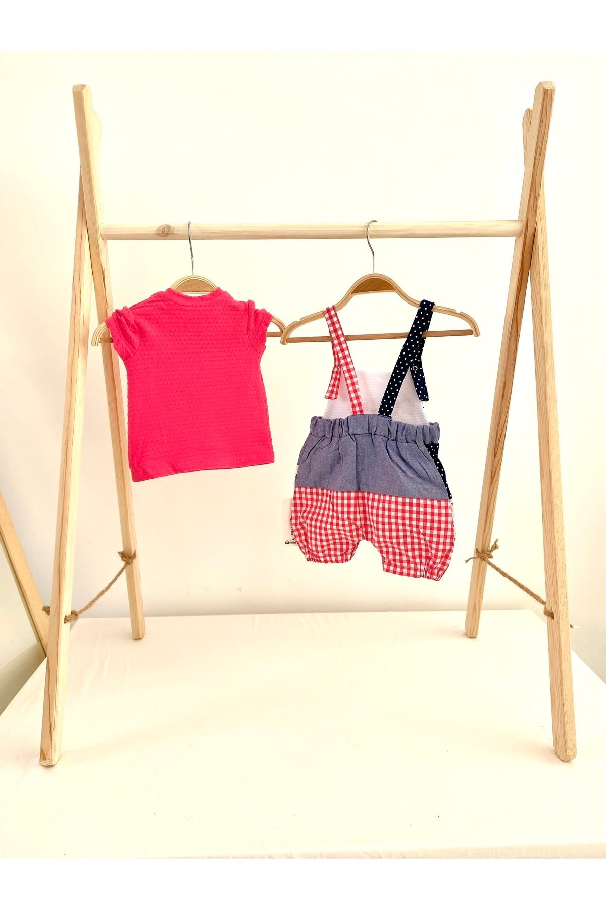 Kız Bebek Kot Ve Güpür Detaylı Sevimli Salopet T-shirt Ikili Set