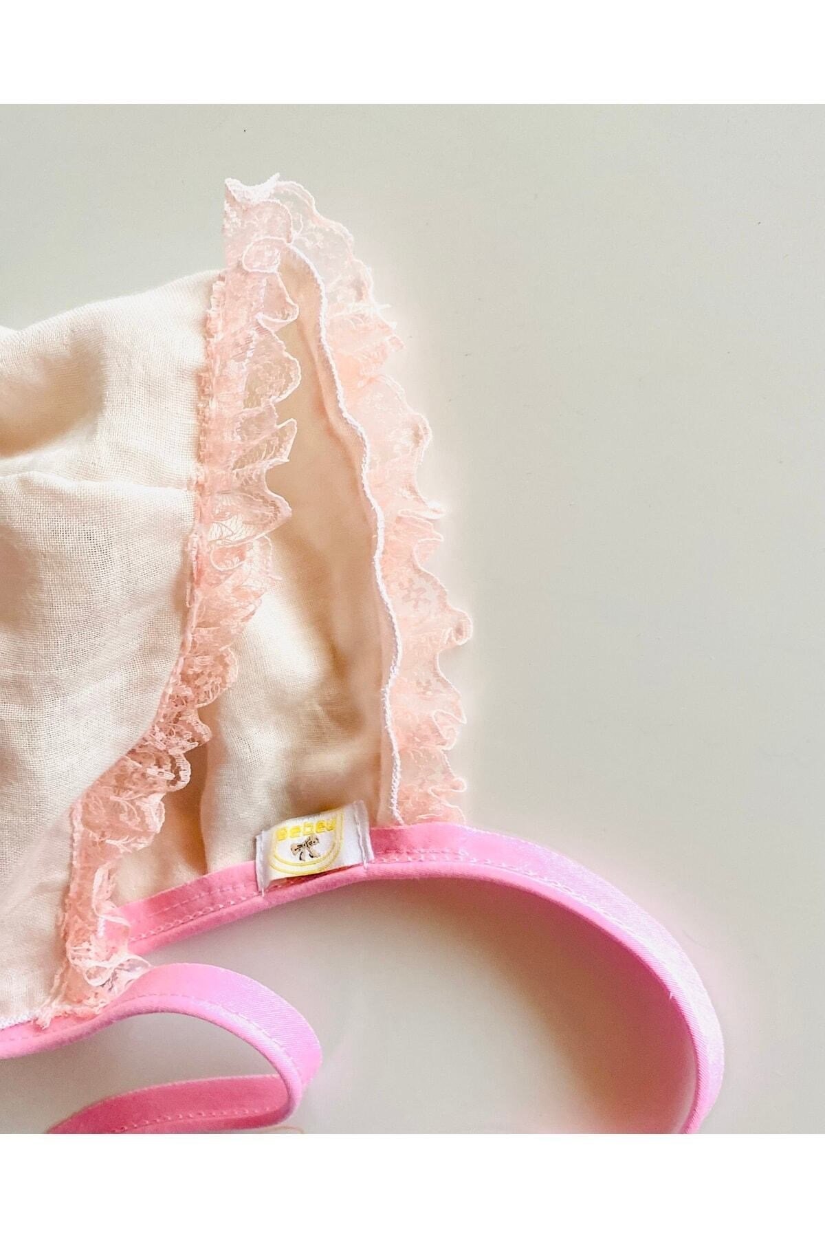 Yeni Model %100 Organik Pamuk Müslin Güpür Detaylı Toz Pembe Bebek Mevlüt Abiye Şapka