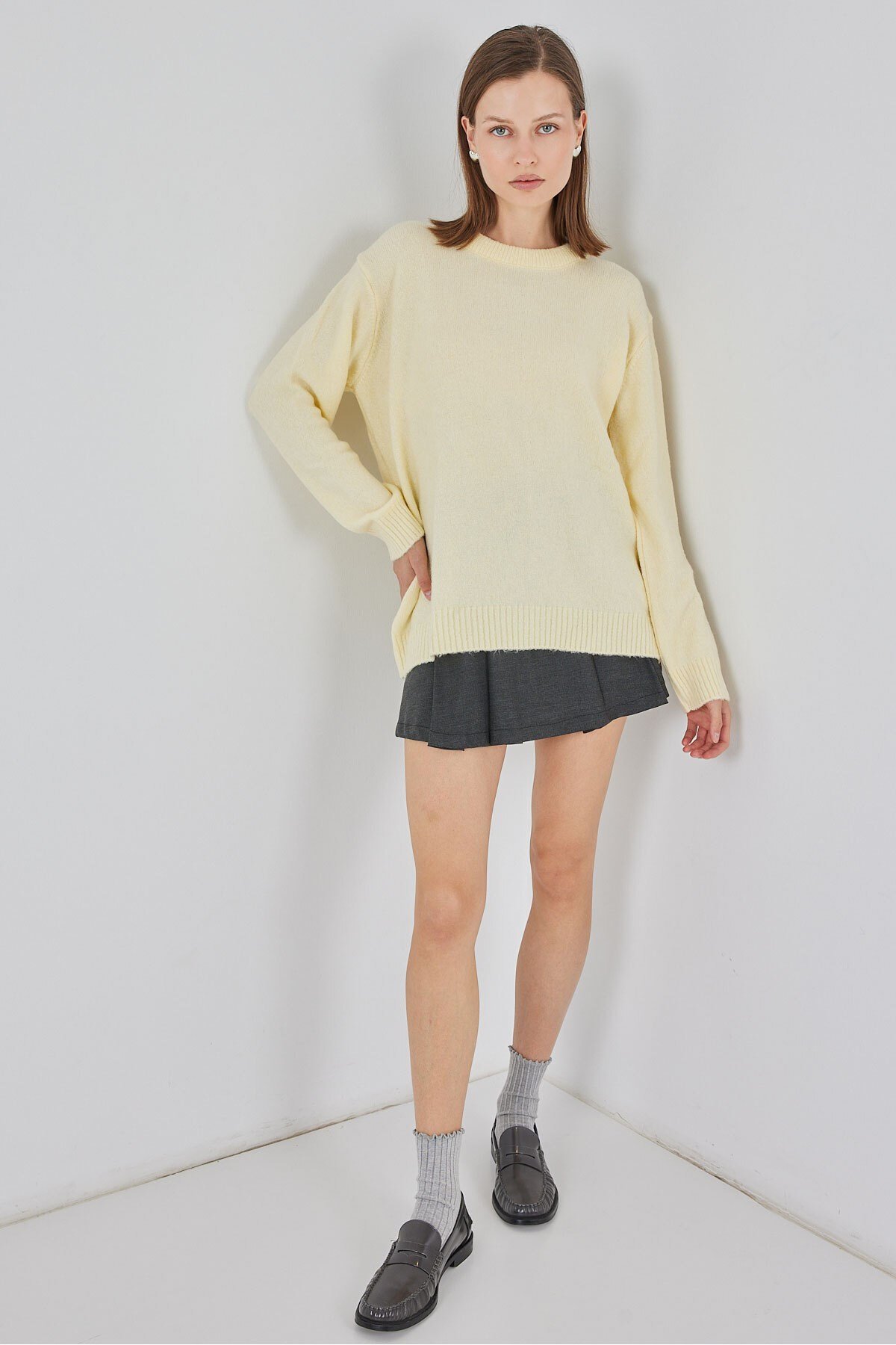 15895 Kadın Oversize Triko Kazak - A.Sarı