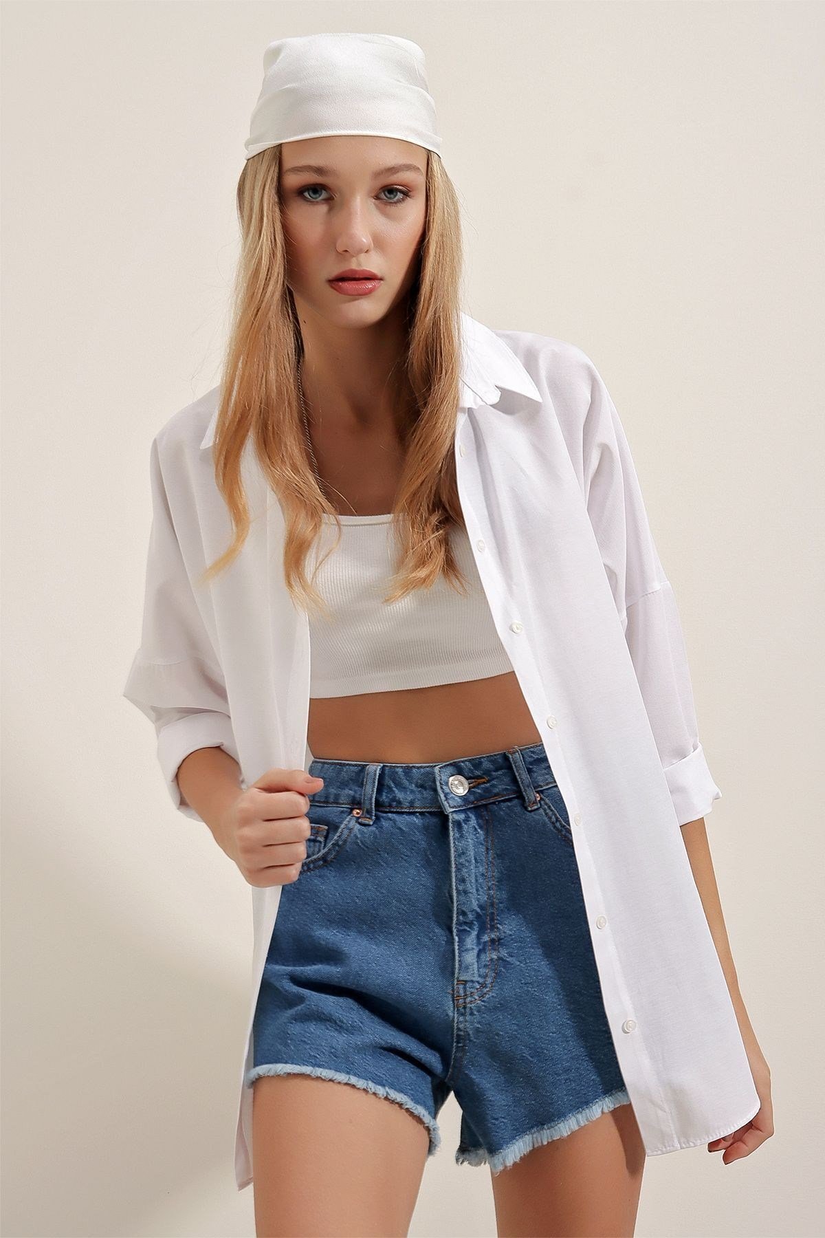 3900 Oversize Uzun Basic Gömlek - Beyaz