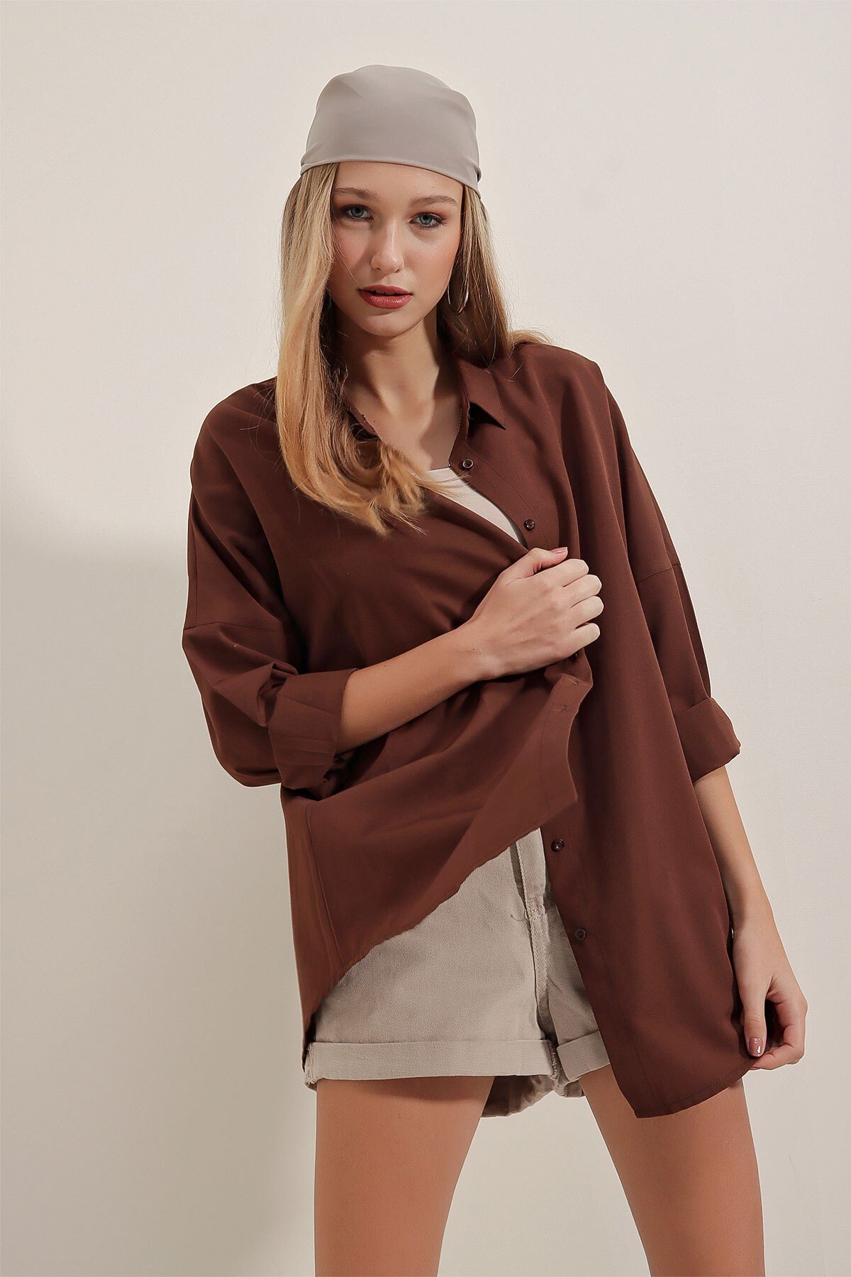 3900 Oversize Uzun Basic Gömlek - Kahverengi