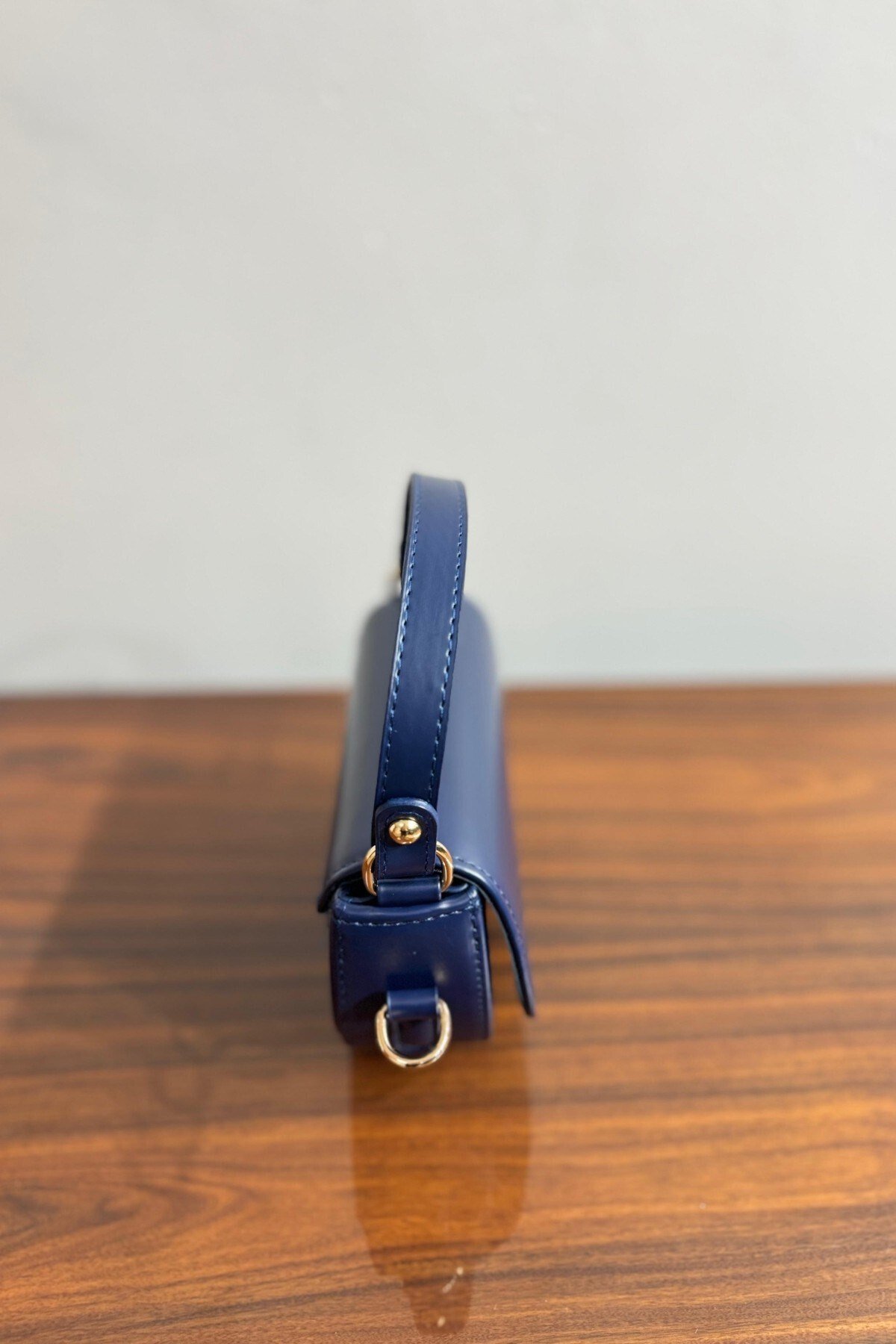 Mini Oval El Ve Omuz Çantası - Lacivert