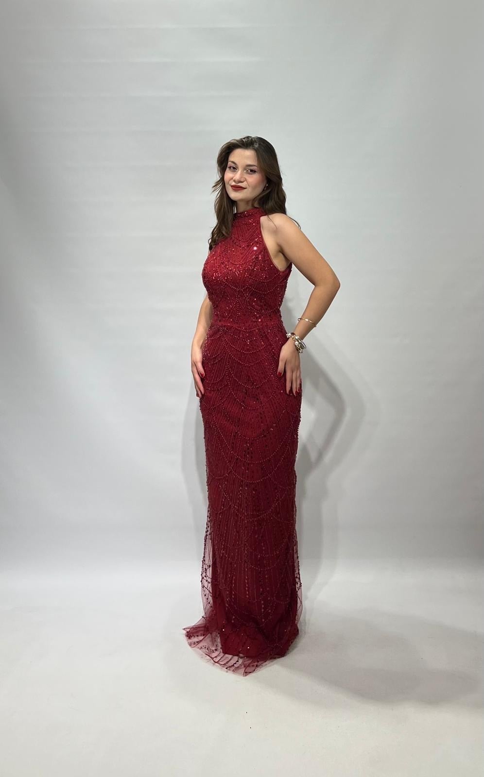 Bordo Halter Yaka Taşlı Uzun Abiye
