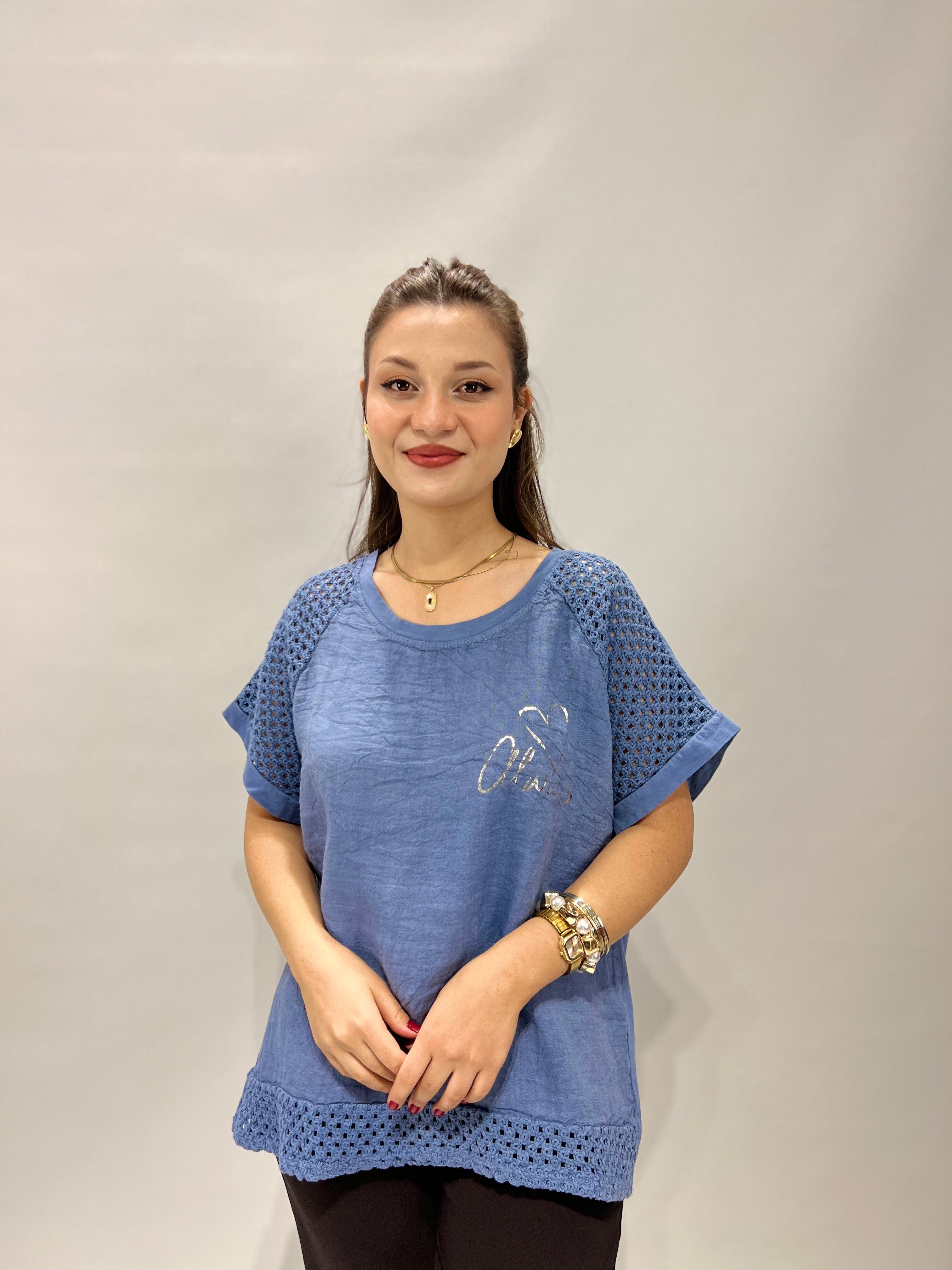 Kalp Detaylı Keten Bluz MAVİ