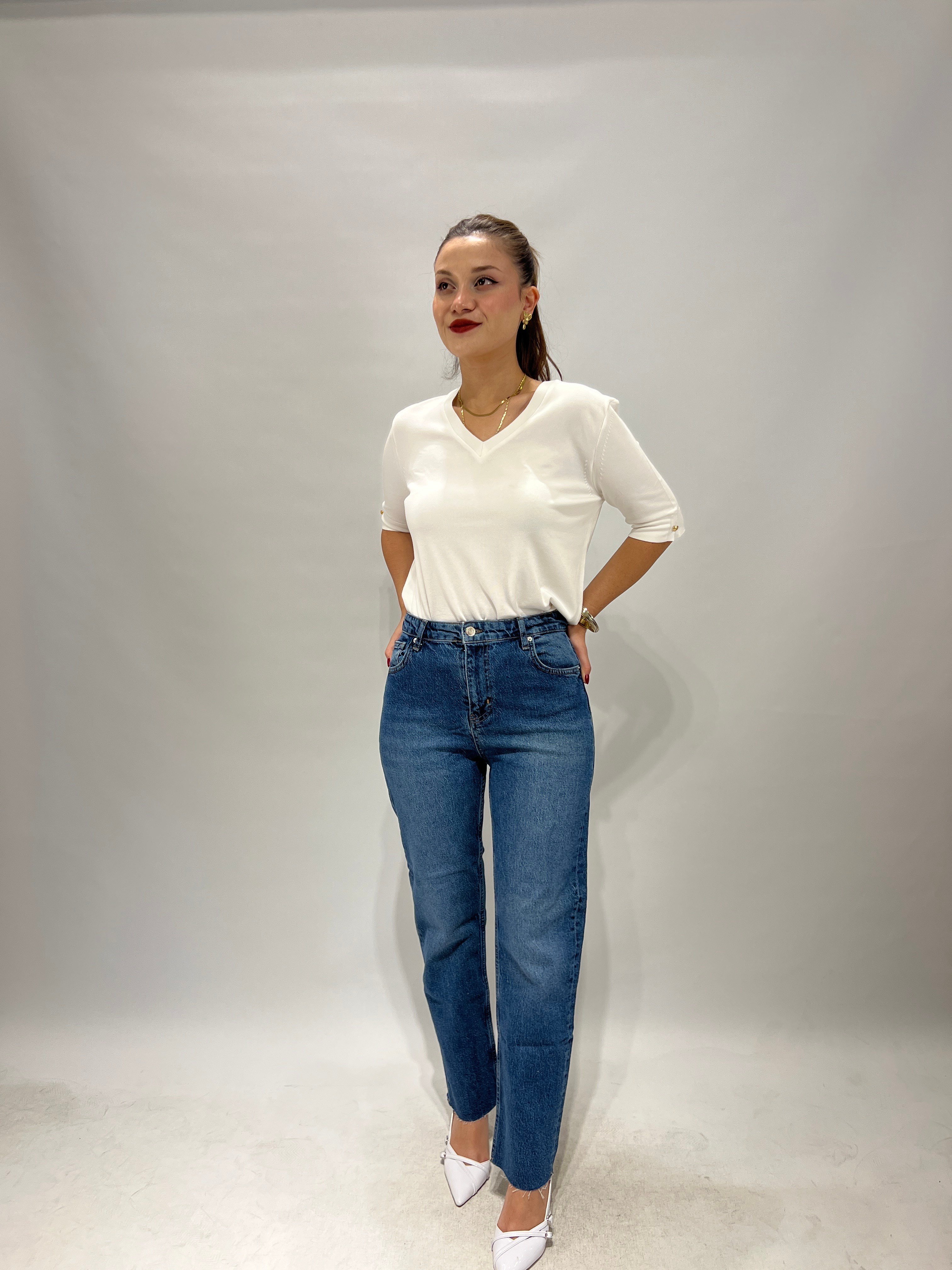 Mavi  Düz Paça Jean