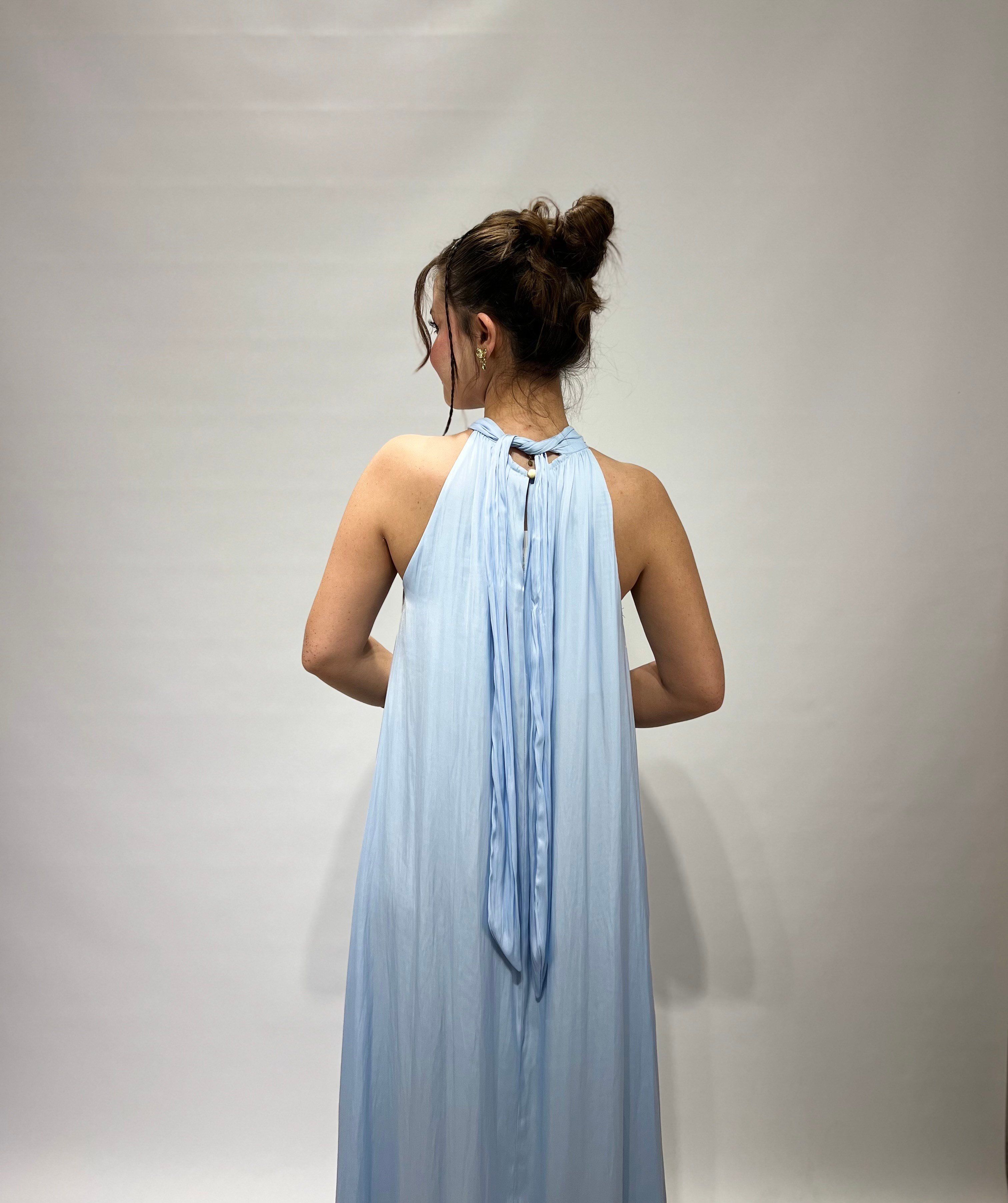Mavi Halter Yaka Saten Elbise