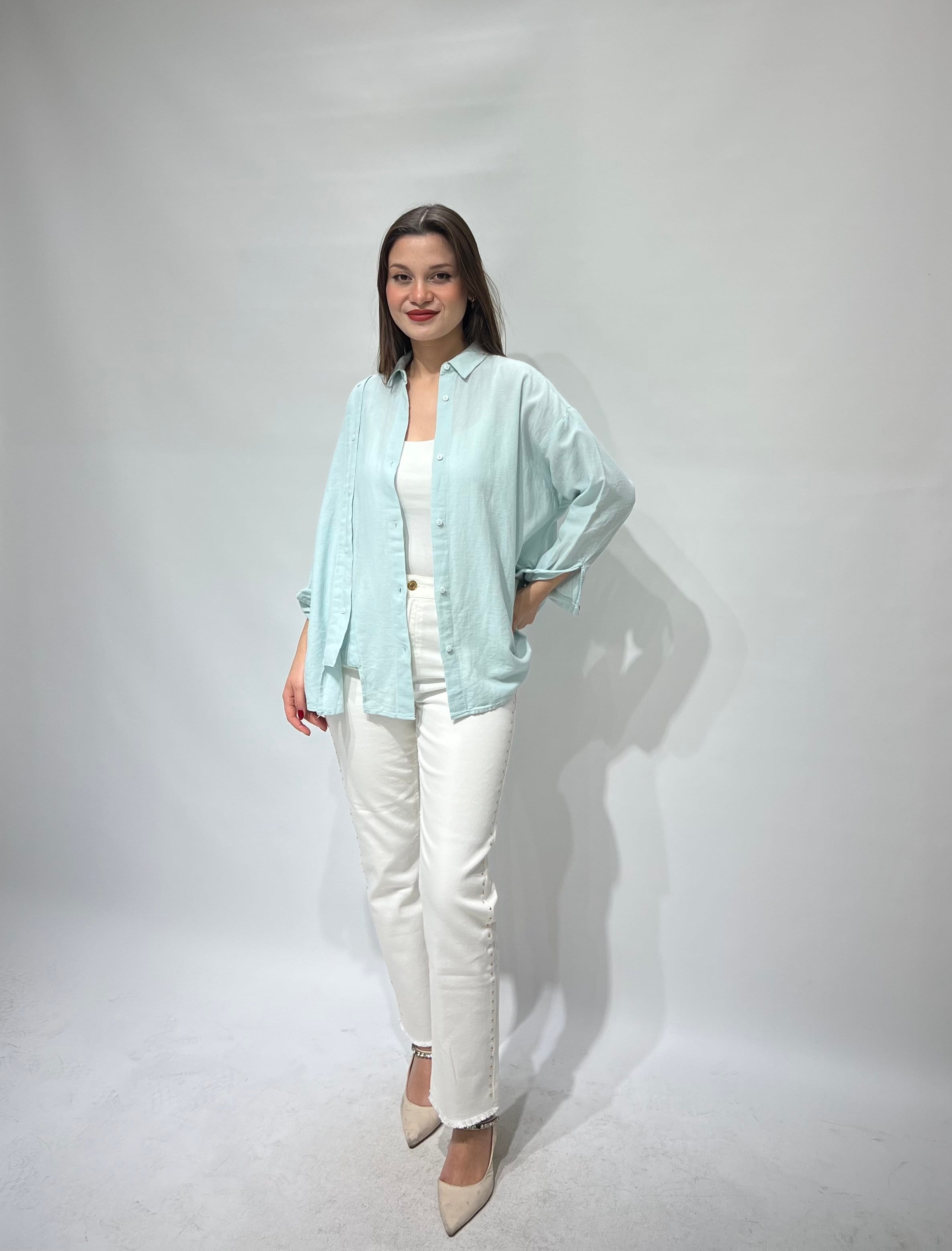 Mint Yeşili Asimetrik Oversize Gömlek