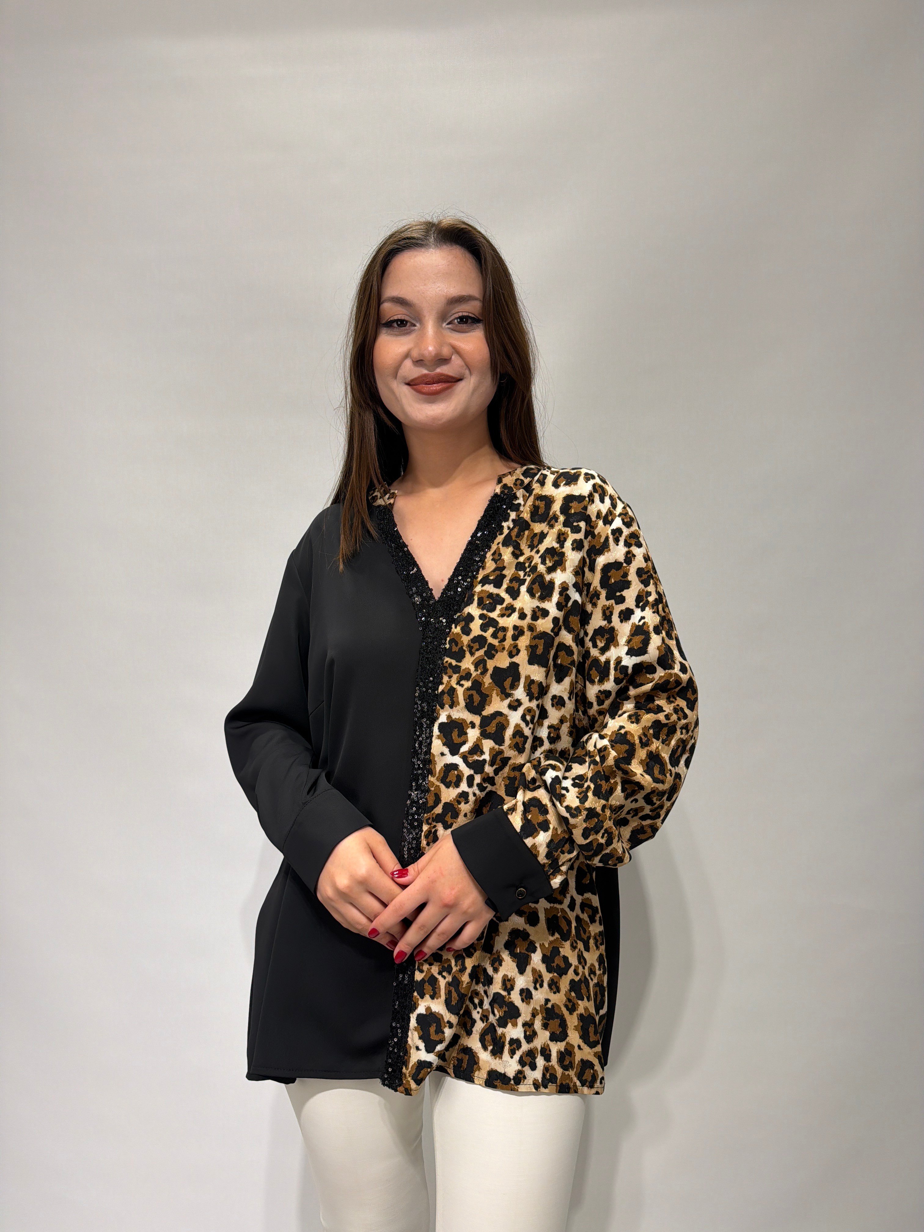 Siyah Leoparlı Saten Bluz