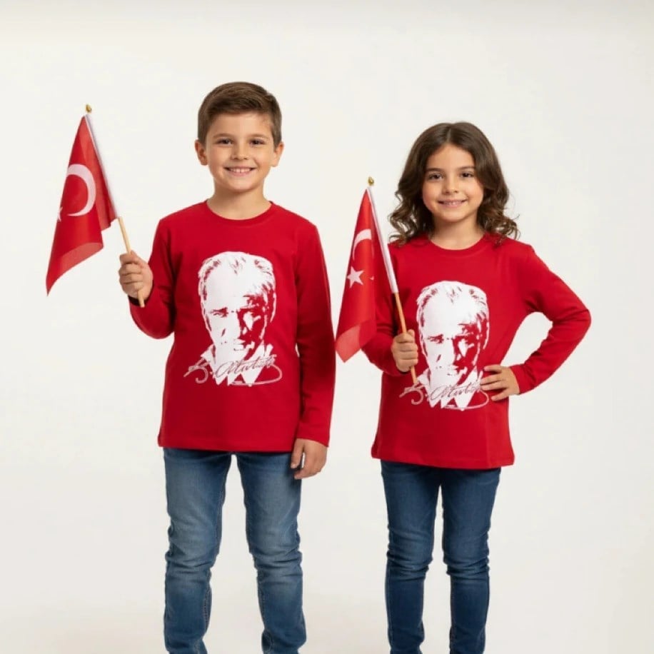 ATATÜRK BASKILI UZUN KOLLU KIRMIZI TİŞÖRT