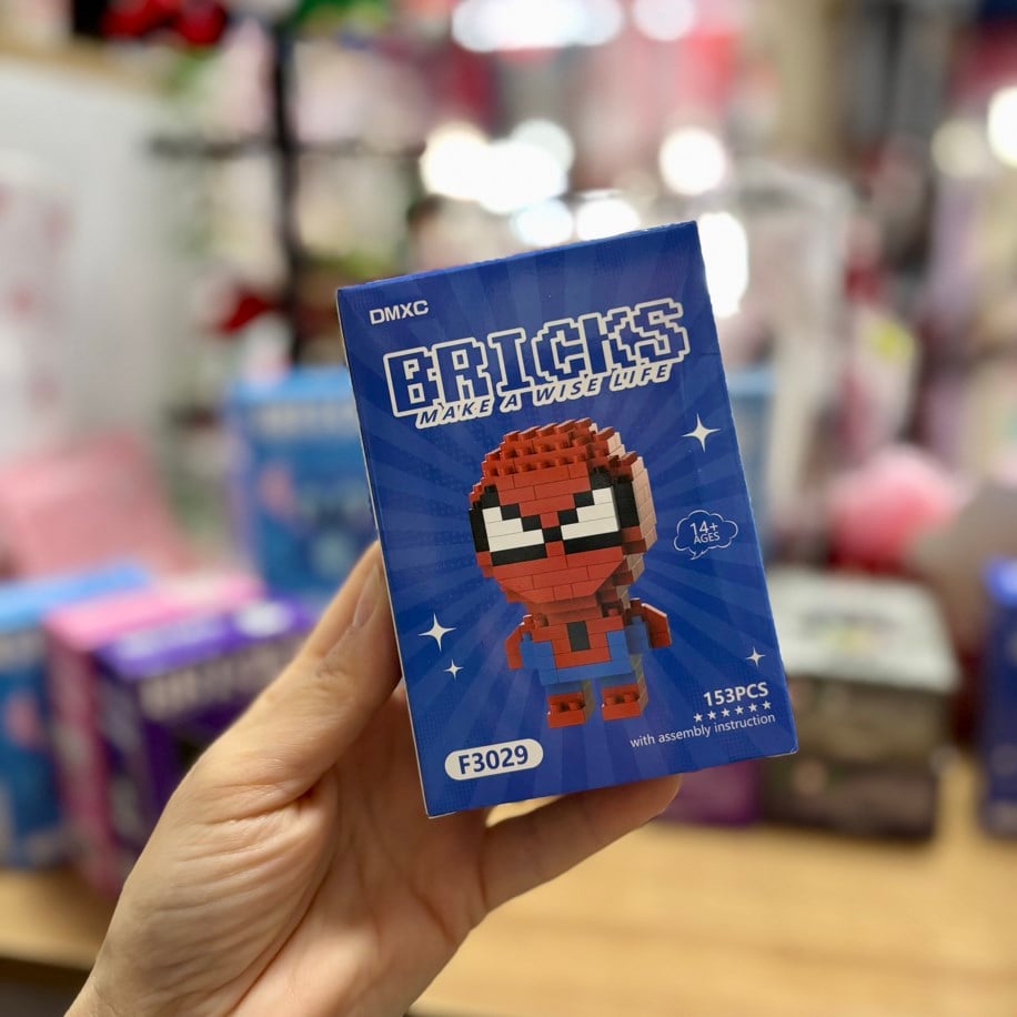 ÖRÜMCEK ADAM 3D BRICKS YAPBOZ LEGO