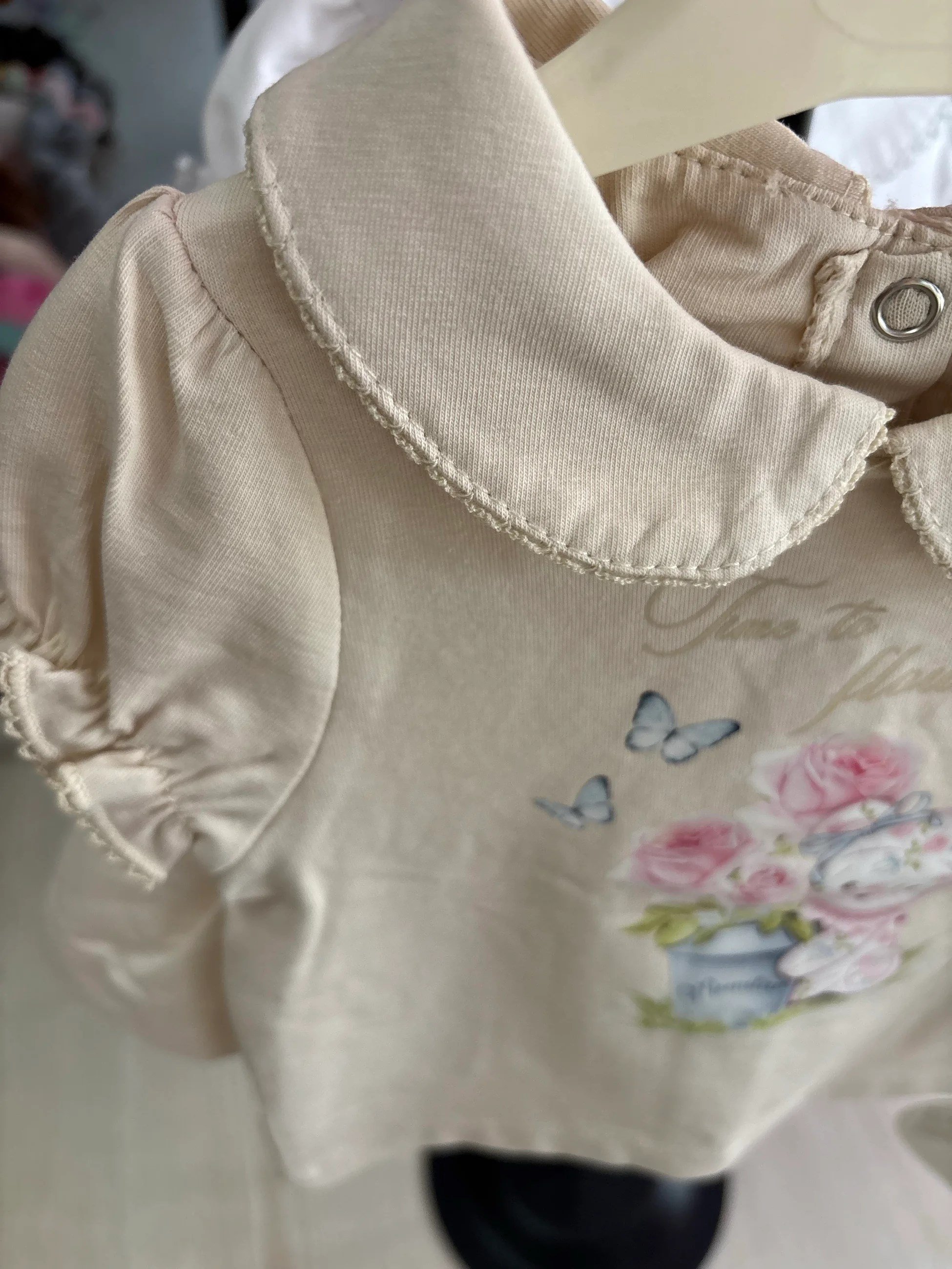ROMPERLİ  ALT ÜST KIZ BEBEK TAKIMI 9-36 ay KREM
