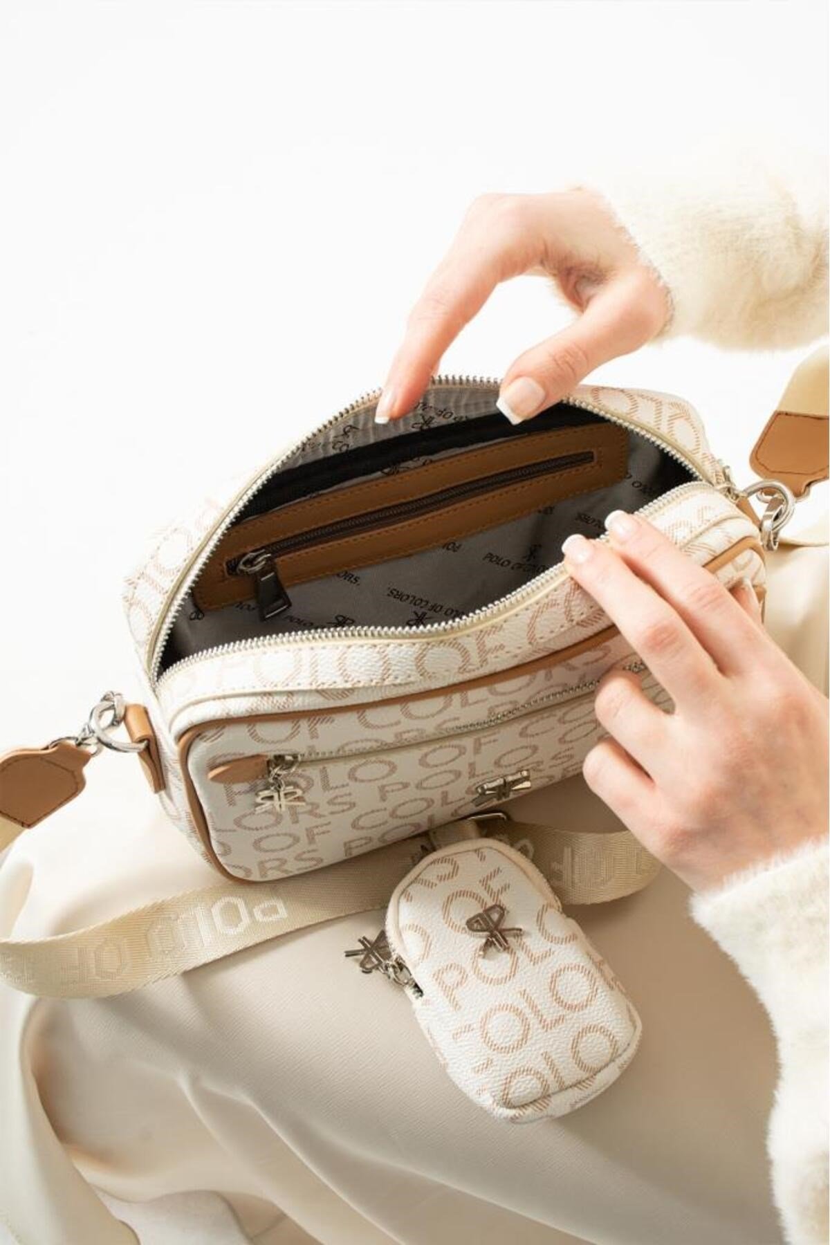 ImPolo Holly KremKamelEmpirmeBaskı Kadın Omuz Ve Çapraz Çantası 16x26 Ebatında