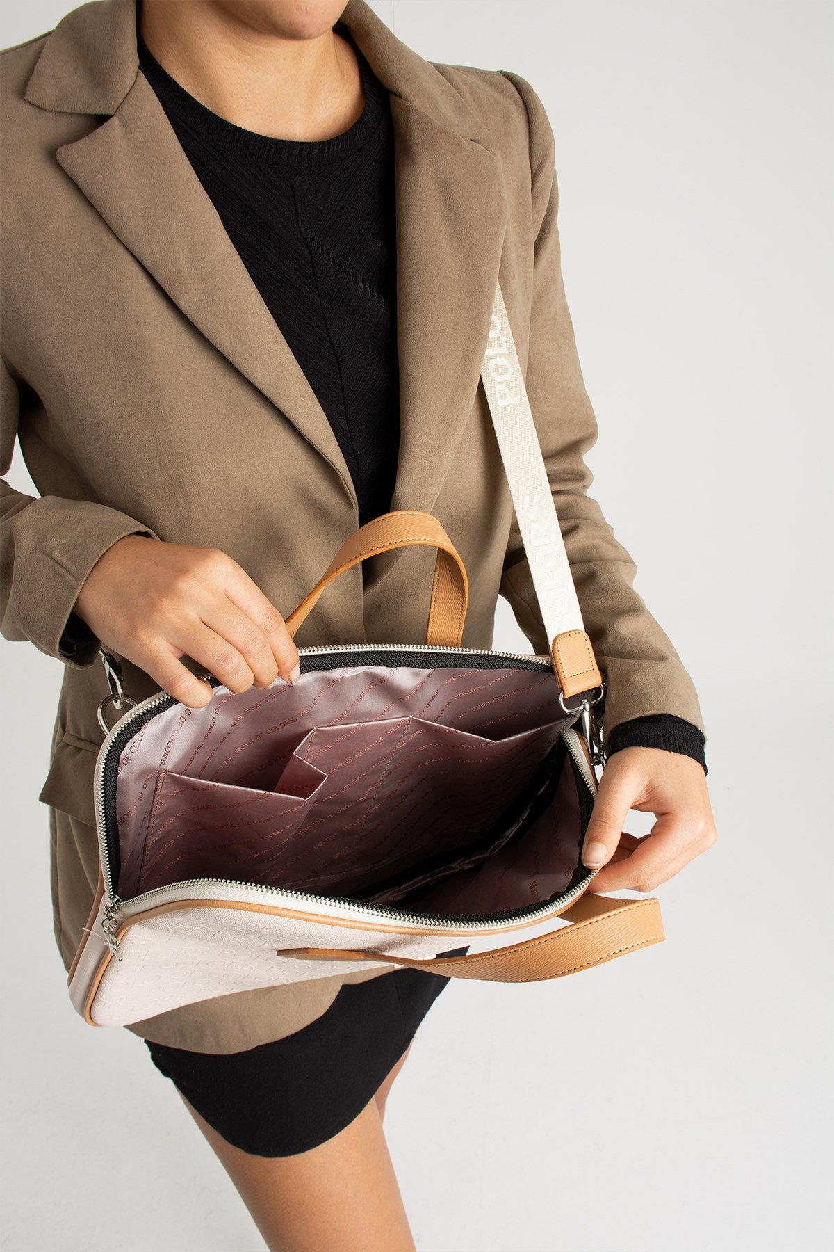 Joyce KremTabaGofraj Baskı Unisex Netbok Ve Evrak Çantsı 28x37 Ebatında